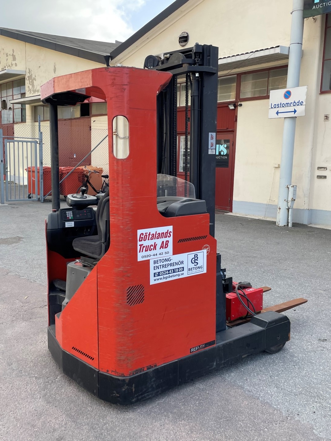 Sliding frame truck with charger BT RRB2 -2006 - PS Auction - We value ...