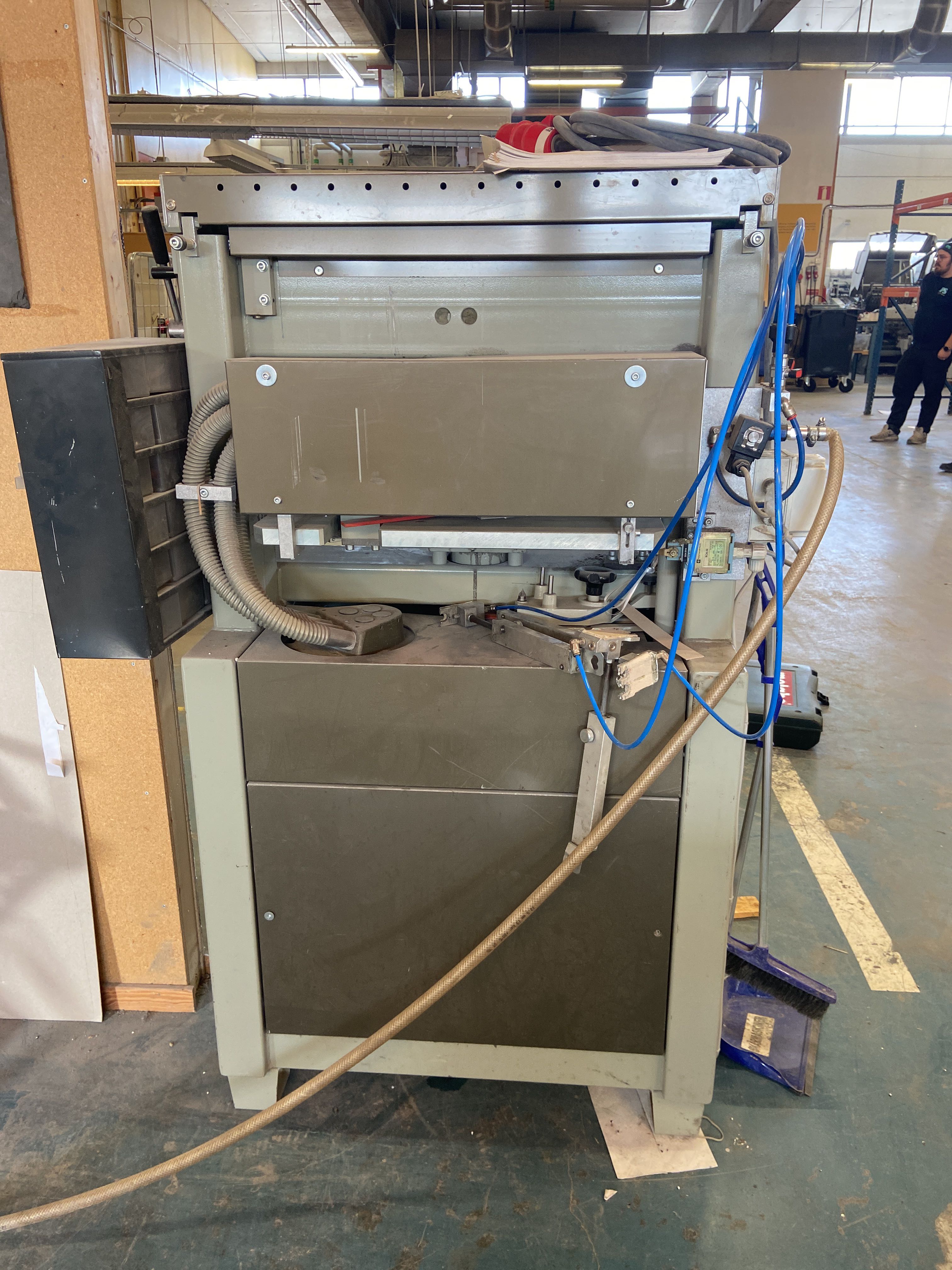 Paper drill Iram16Air PS Auction We value the future Largest in