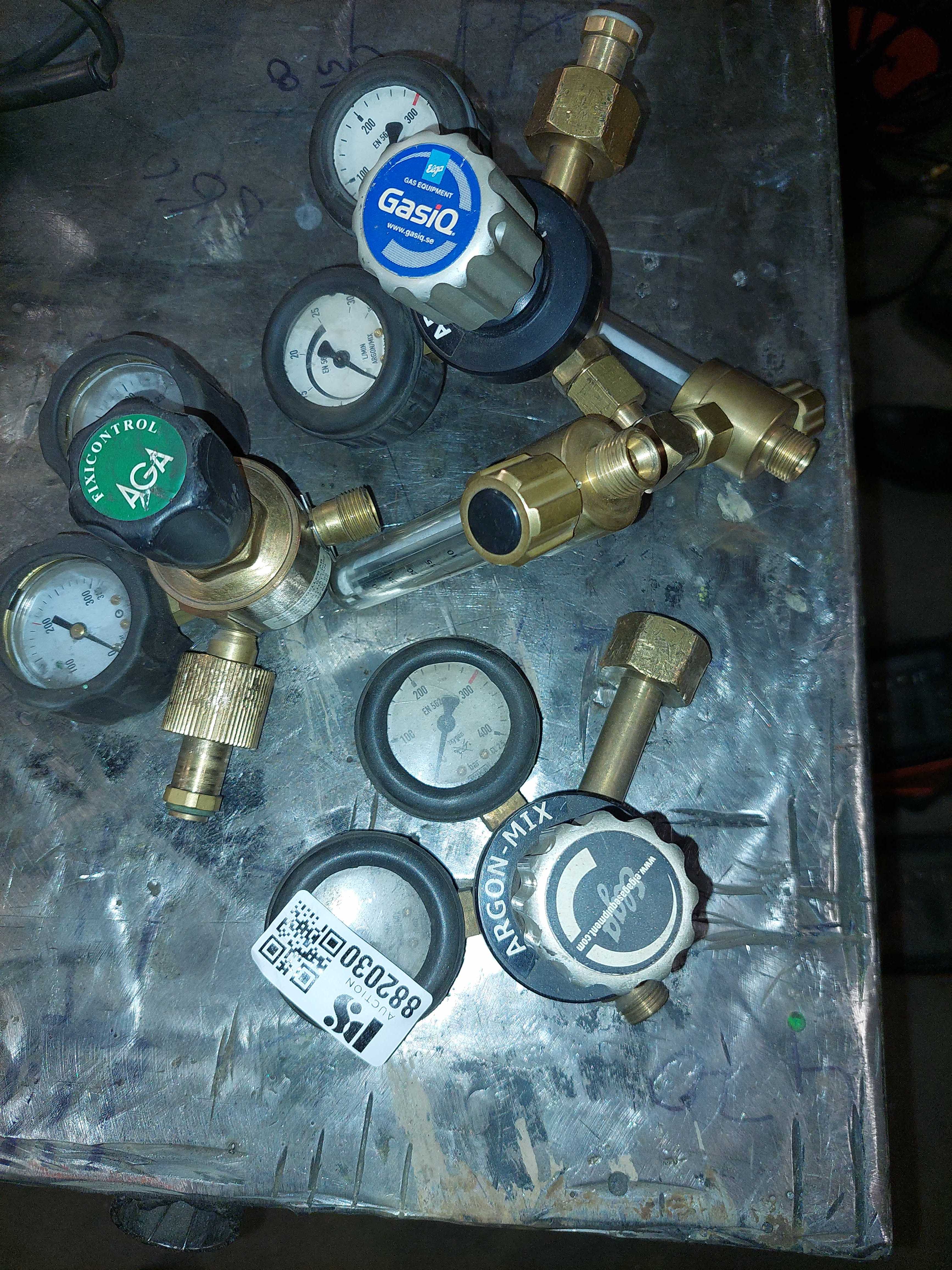 Welding regulators 3 pcs PS Auction We value the future Largest