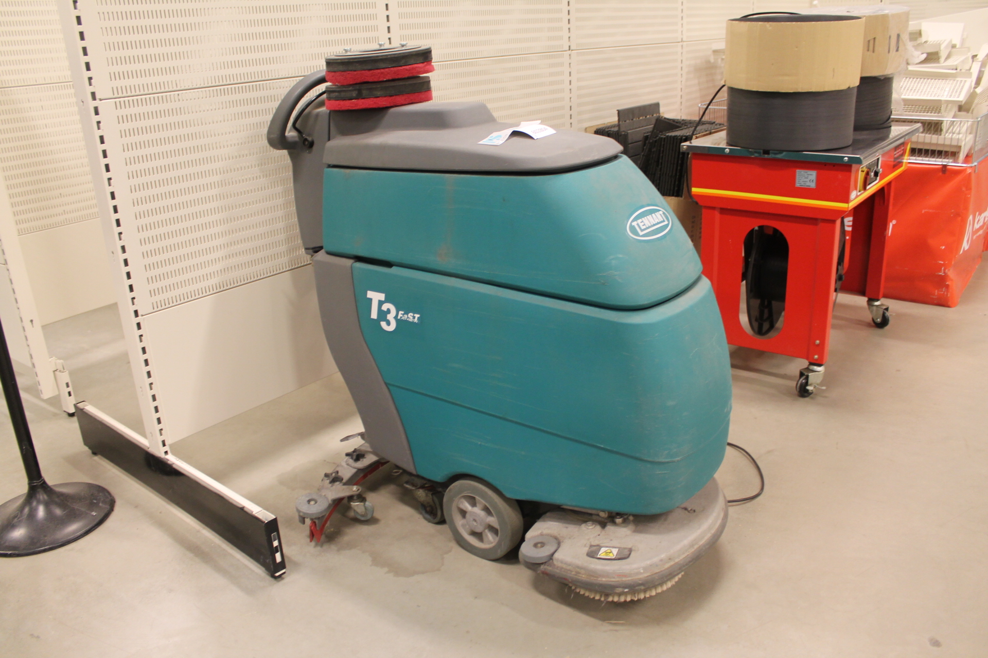 Cutting Machine Tennant T3 With Accessories Ps Auction We