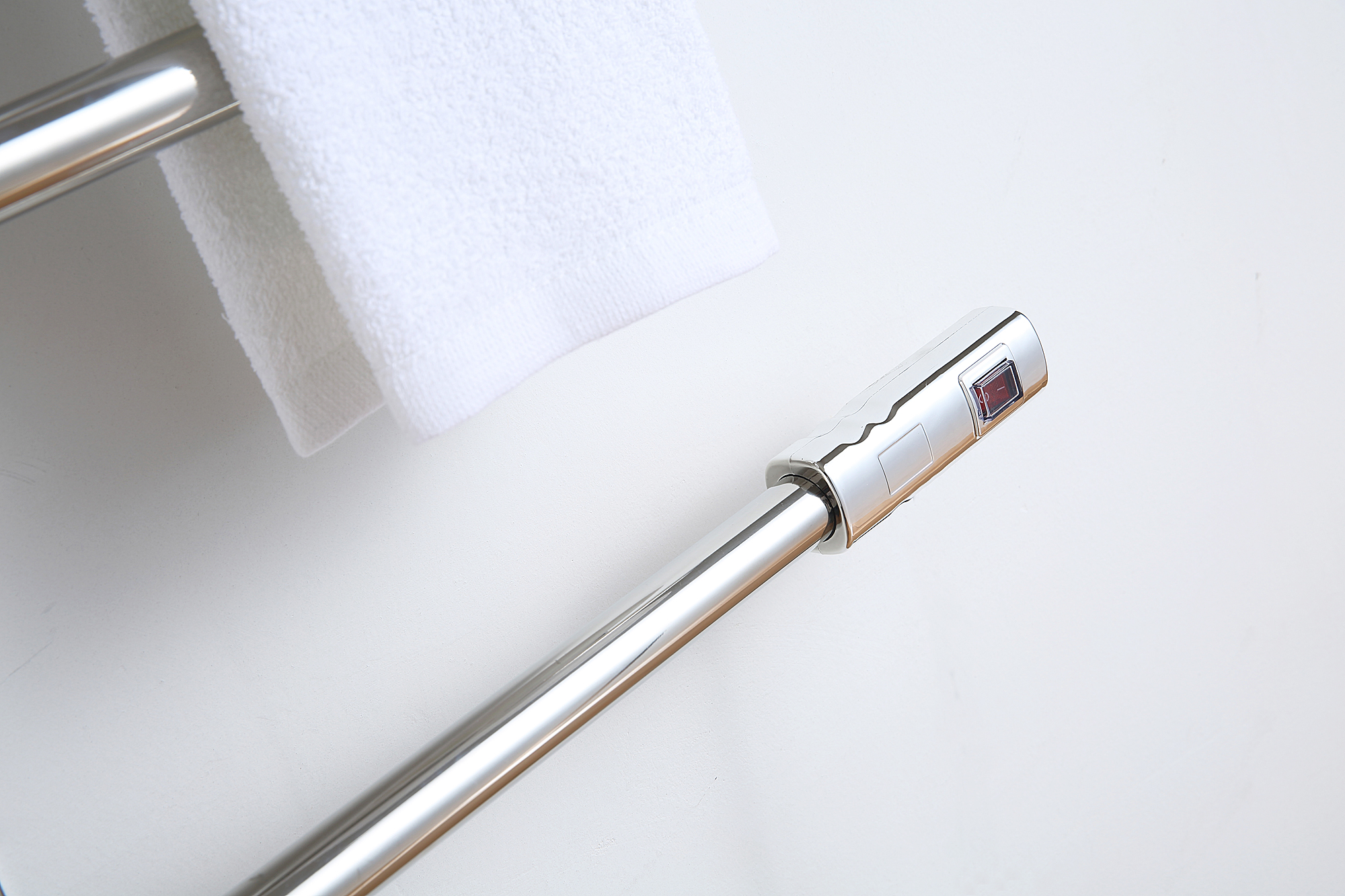 Brage chrome Towel dryer - sw1628 / chrome - PS Auction - We value the ...