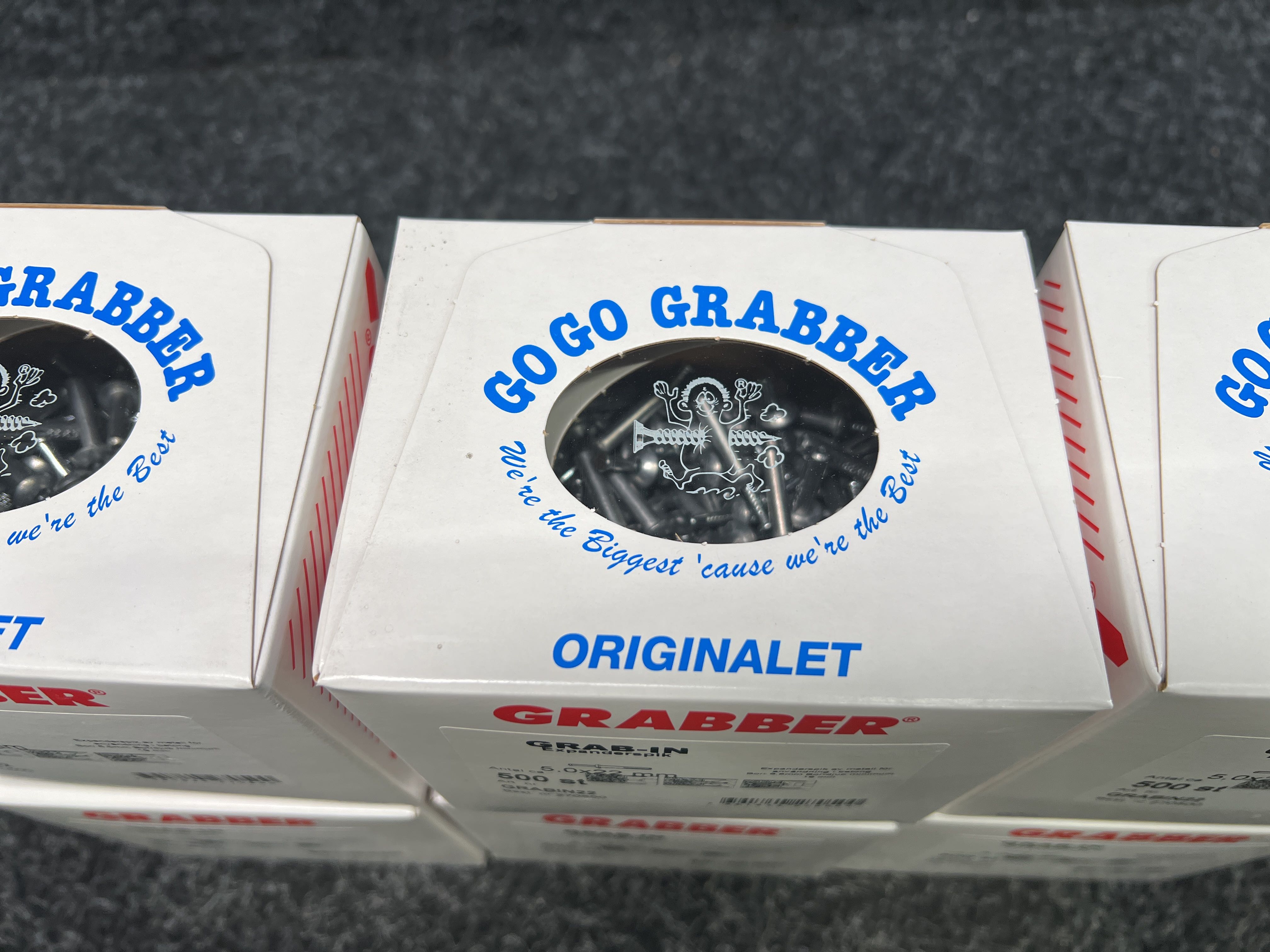 About 3,000 Expander nails Grabber 5.0x22mm - PS Auction - We value the ...