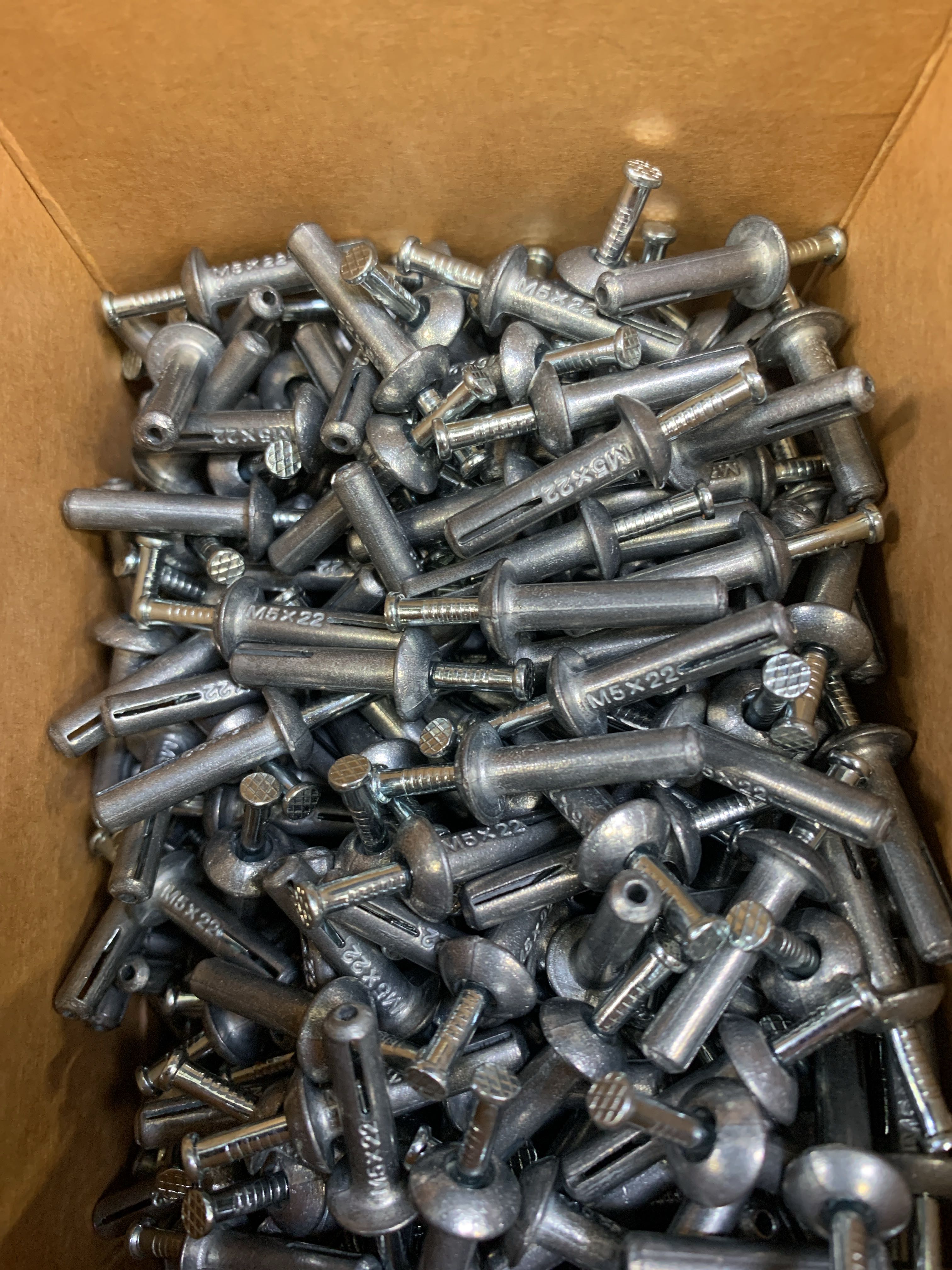 5 pcs Packs Expander nail 5.0x22mm, Grabber - PS Auction - We value the ...