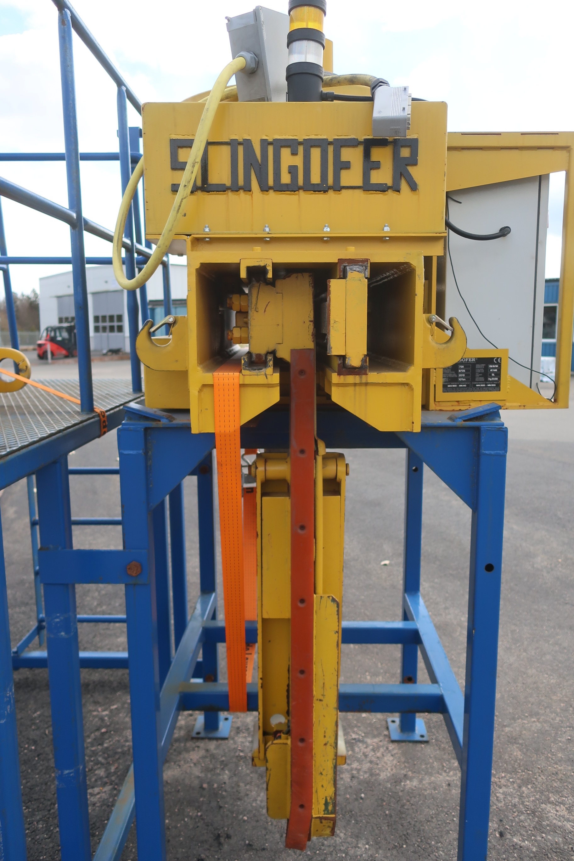 Slingofer Rings Lifting gear Slingofer 726 class A7 / M6 10 tons - PS Auction - We ...