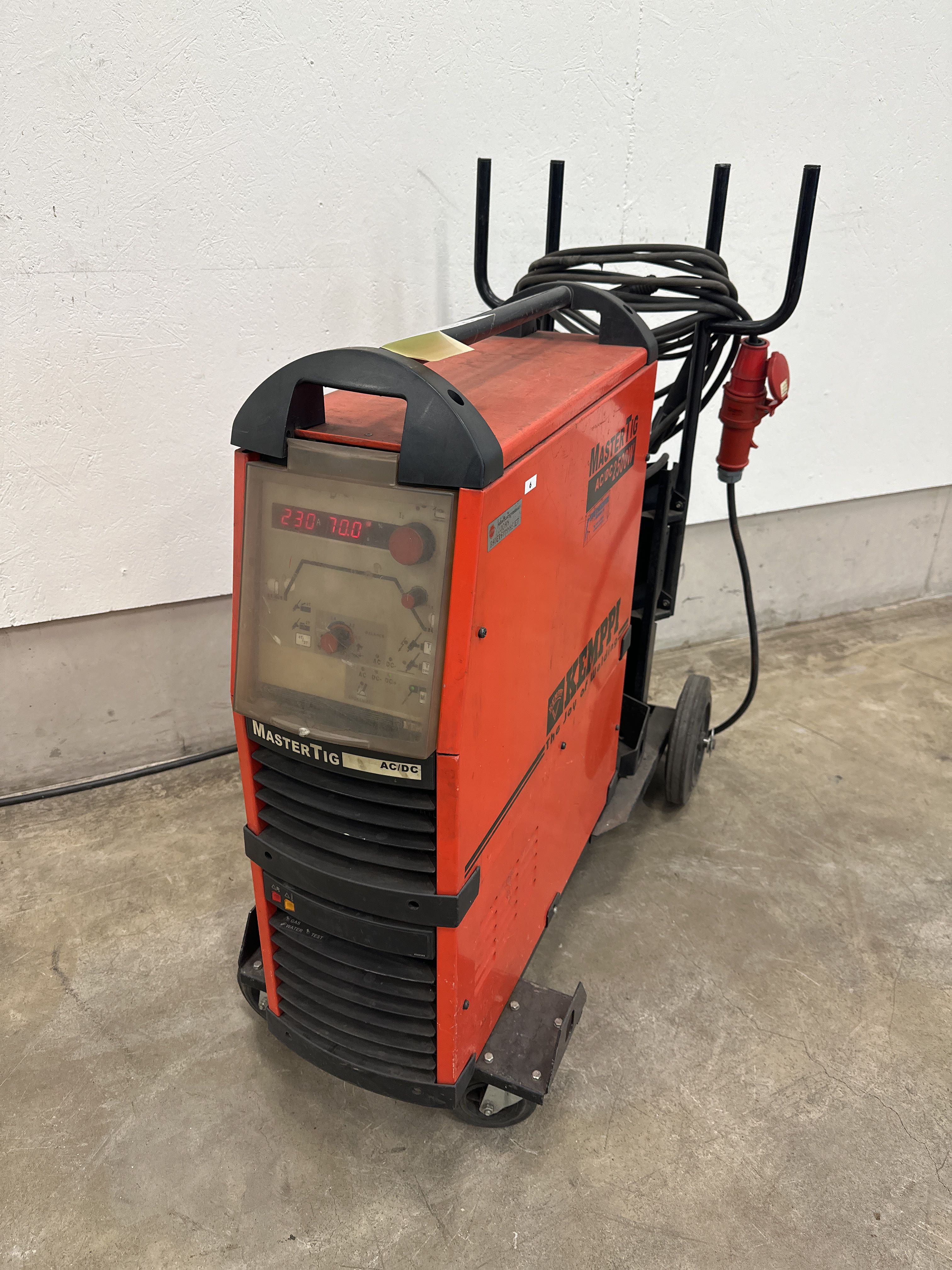 Tig welding Kemppi MasterTig 2500W AC/DC - PS Auction - We value the ...