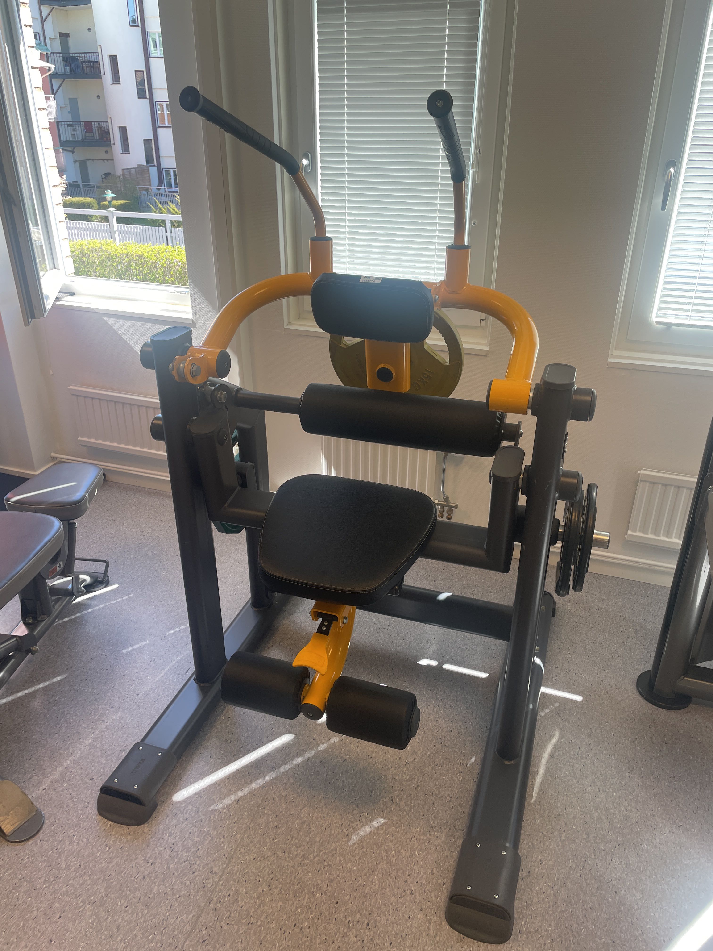 Gym Equipment Stomach PS Auction We value the future Largest in