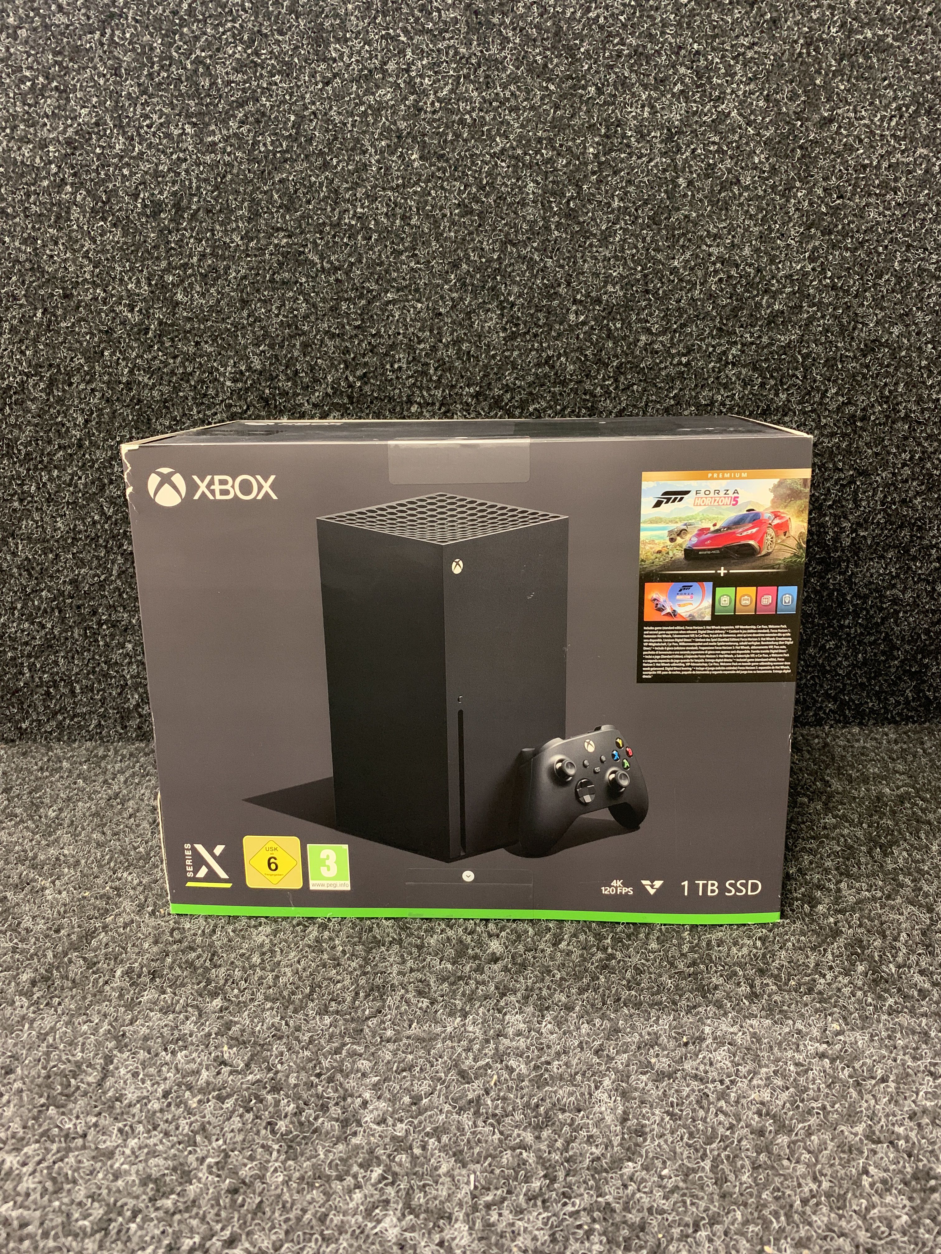 セレ5 新品未開封　9box SELECTION5 Gears 5 - Official Xbox One X Limited Edition Bundle Trailer