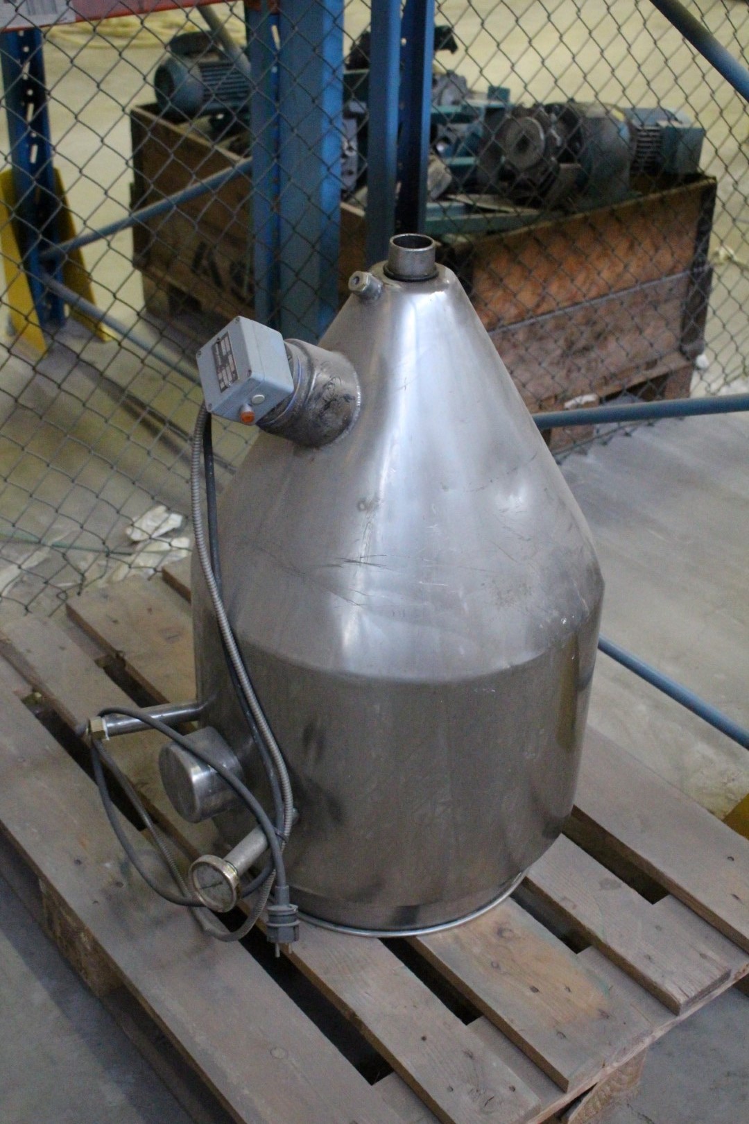 Rostfritt tryckkärl Stabright, max 30 psi - Auktioner online ...
