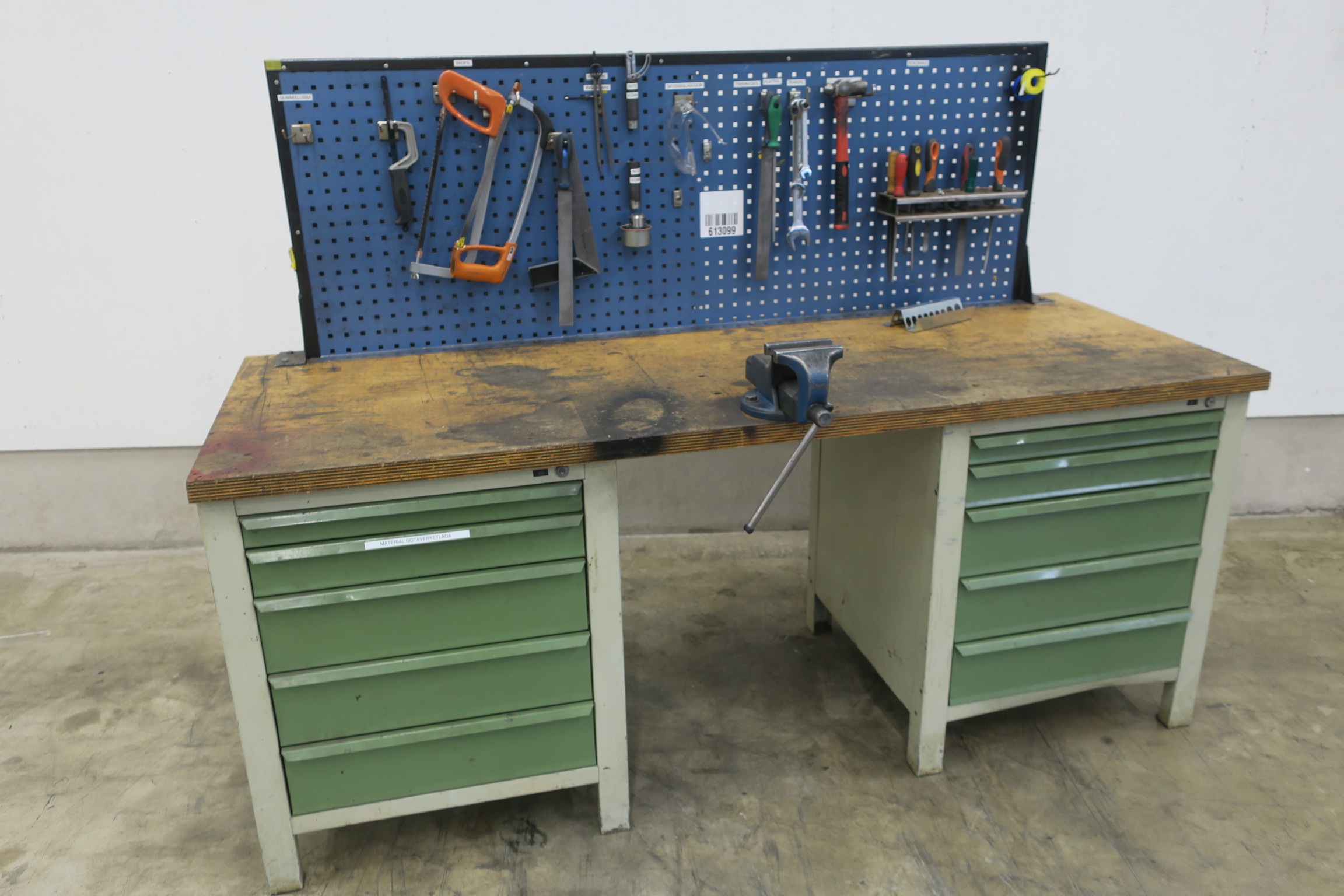 Workbench With Drawers Panel And Vice Ps Auction We Value The