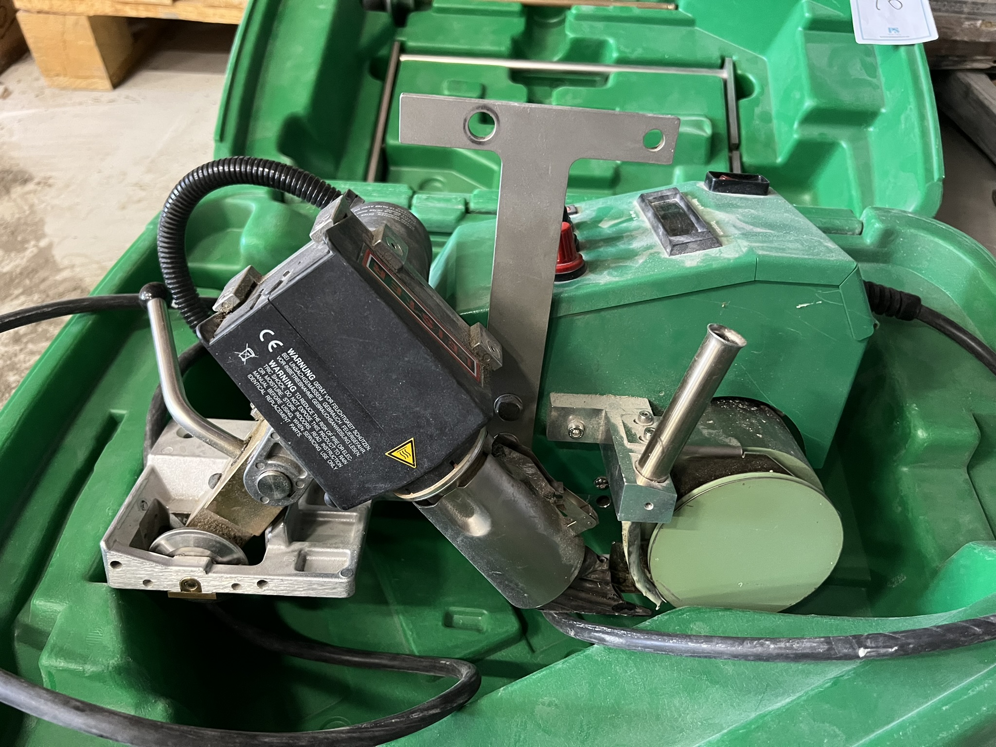 Leister automatic welding machine - PS Auction - We value the future ...