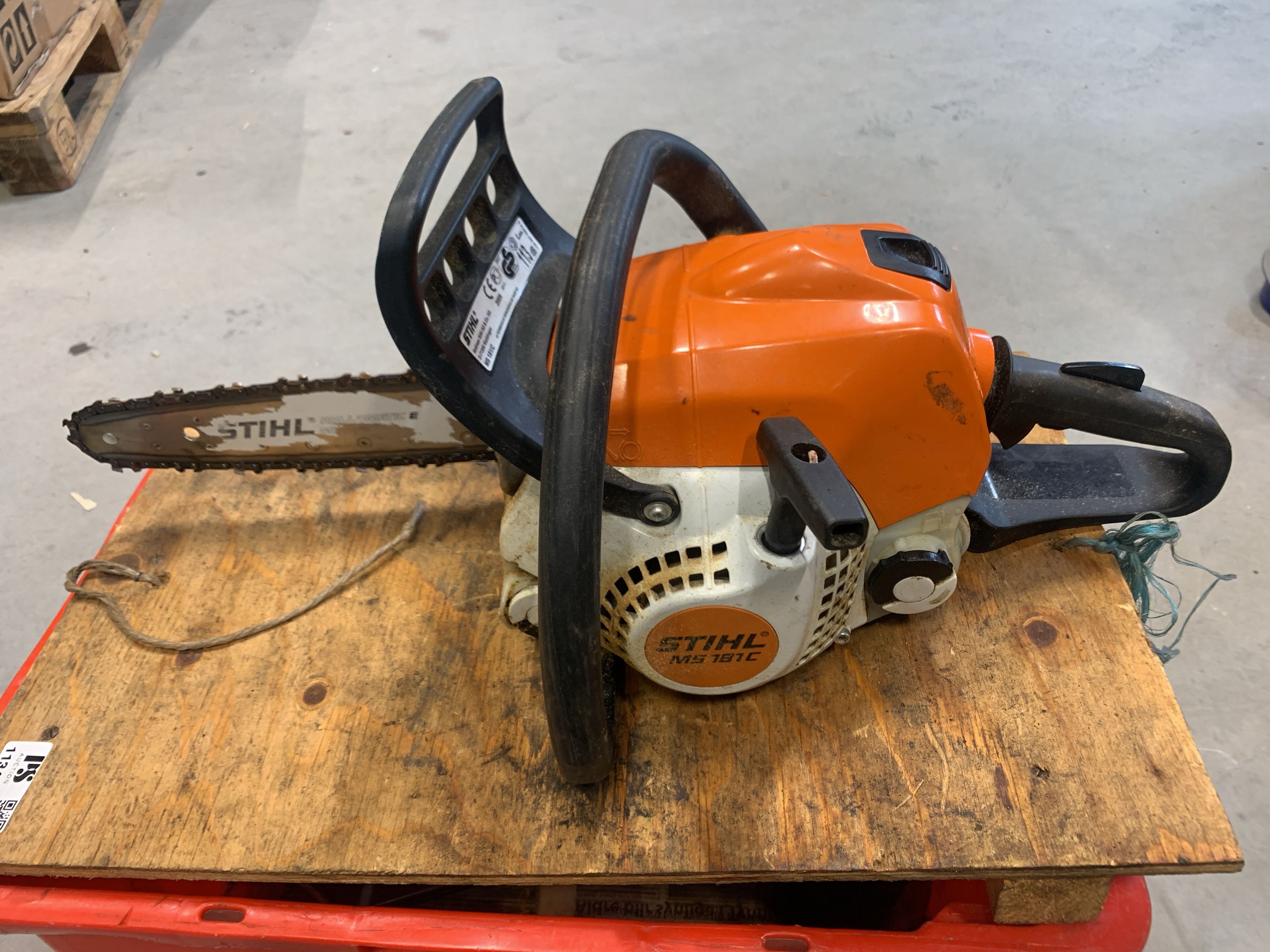 Chainsaw STIHL MS 181C short sword | PS Auction