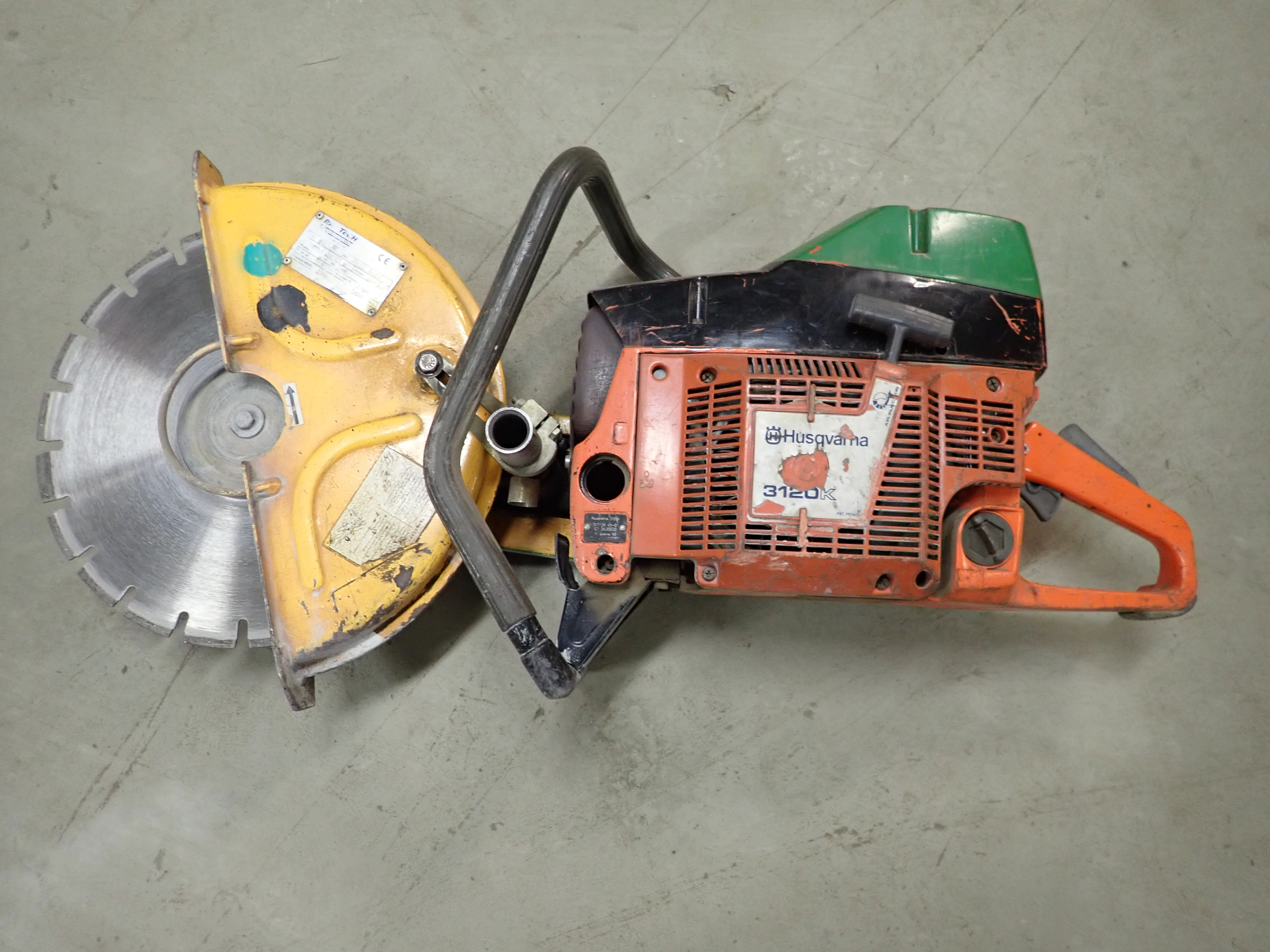 メンテナンス HUSQVARNA Amazon.com : Husqvarna Trimmer Fuel Cap 503911802 544889702