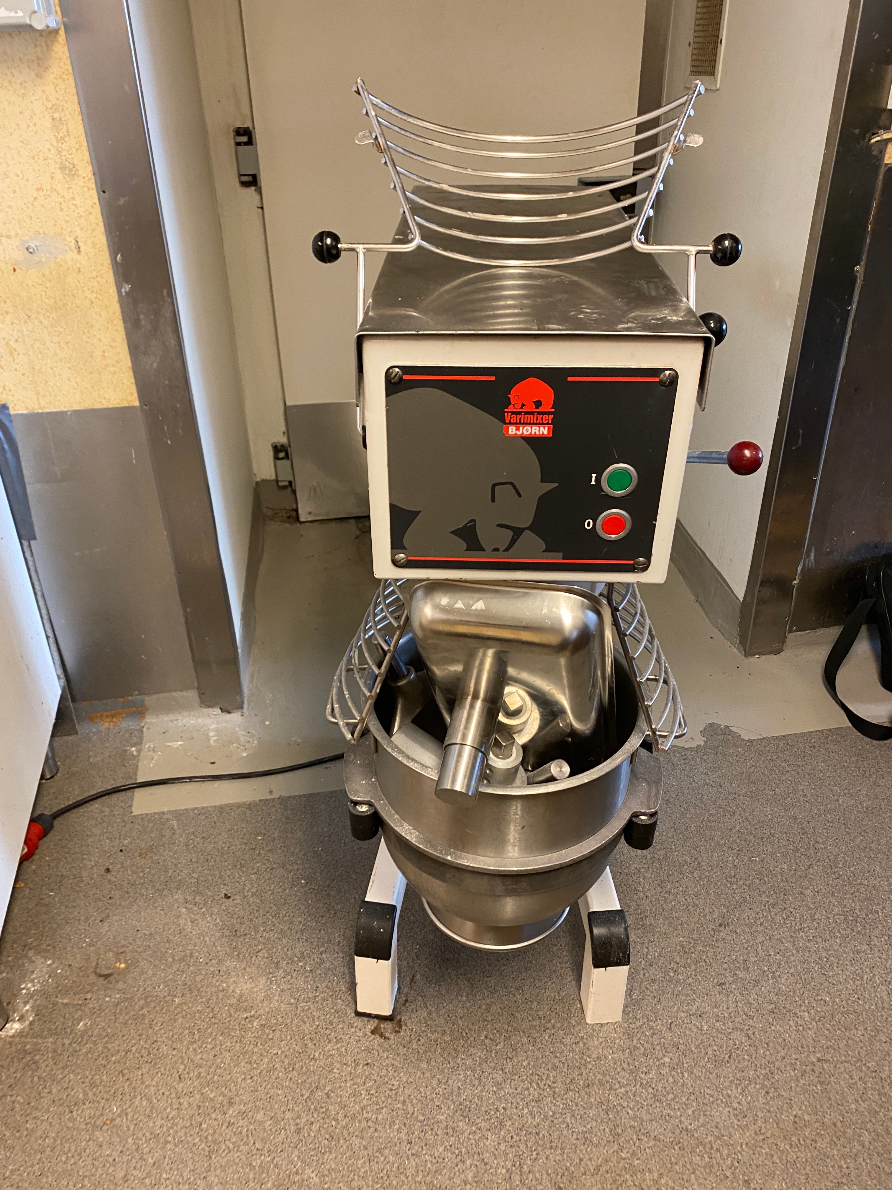 Dough mixer Björn AR30/MKL year model 2002 - PS Auction - We value