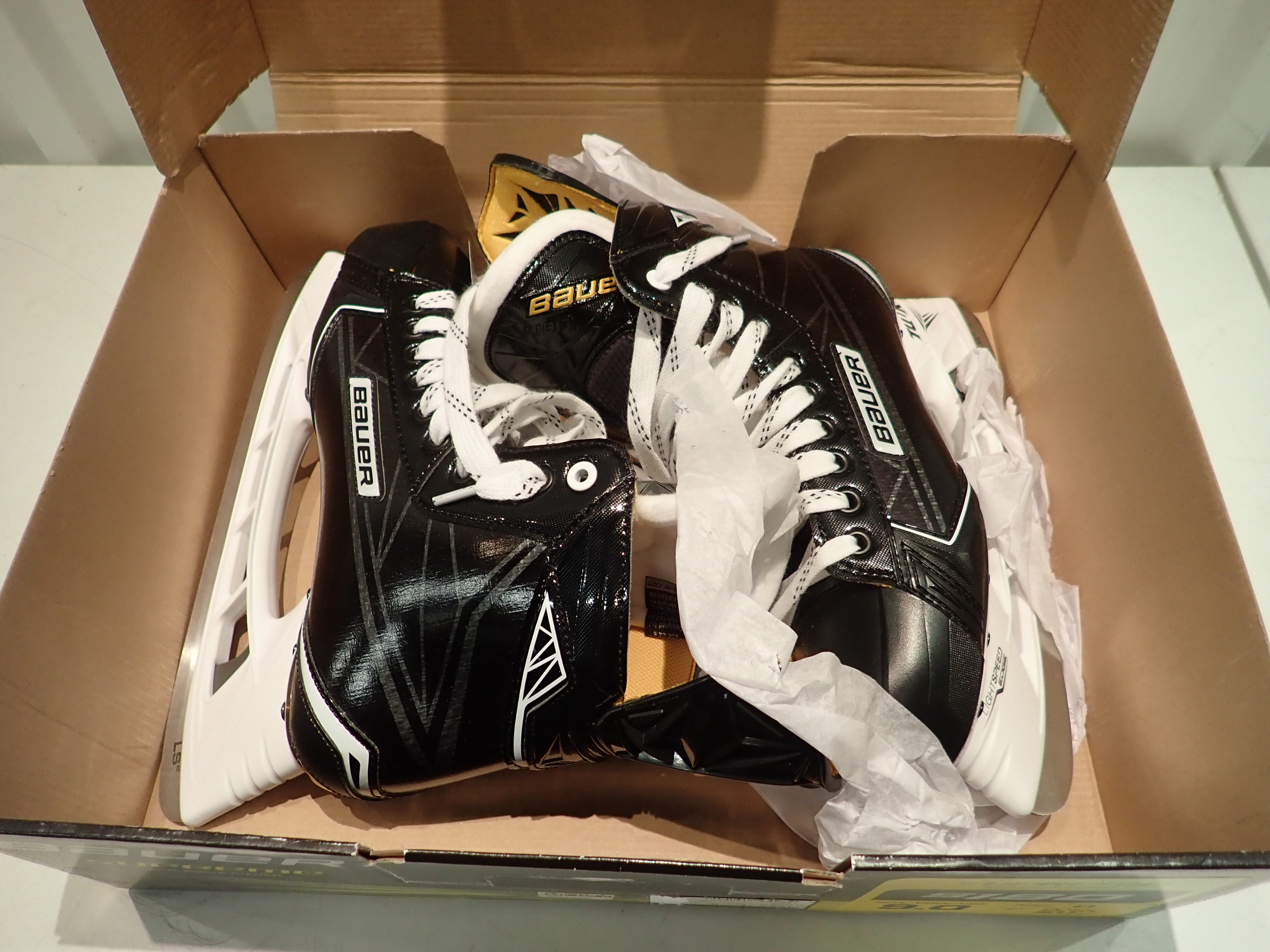 Supreme S180 Skate Used Bauer SUPREME S180 Junior Hockey Skate Junior 04 main image 2
