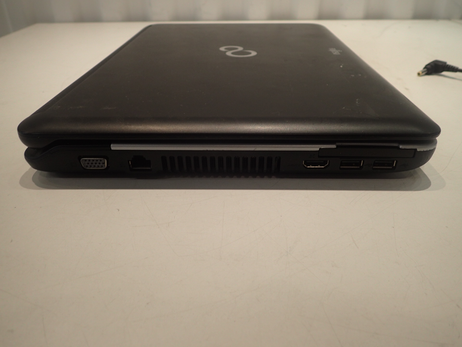 Laptop Fujitsu Lifebook A530 - PS Auction - We value the future Laptop Fujitsu Lifebook A530 - PS Auction - We value the future