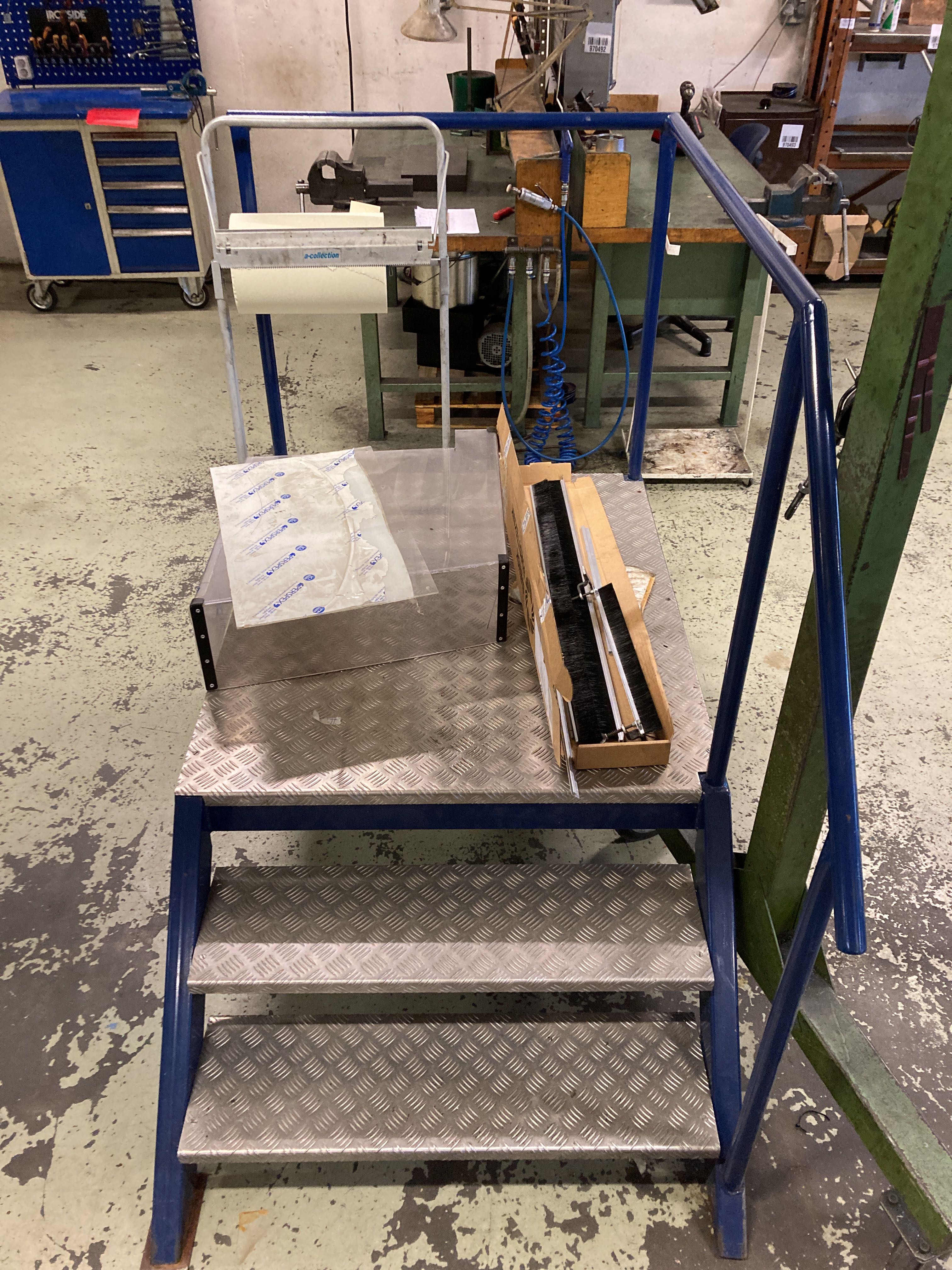 Mechanical staircase PS Auction We value the future Largest in