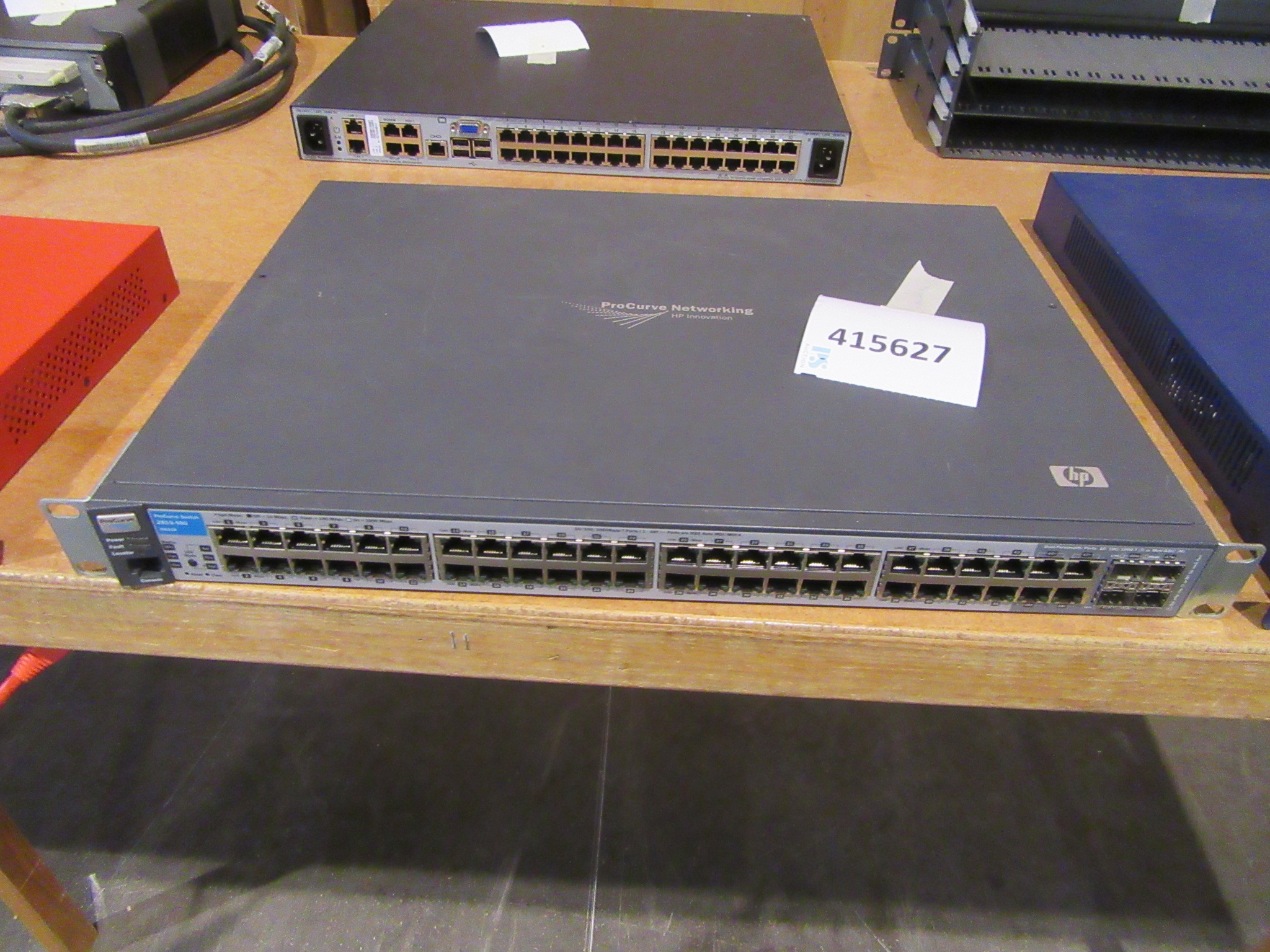 HP ProCurve Switch 2810-48G 日本HP，ローエンドLANスイッチの新製品