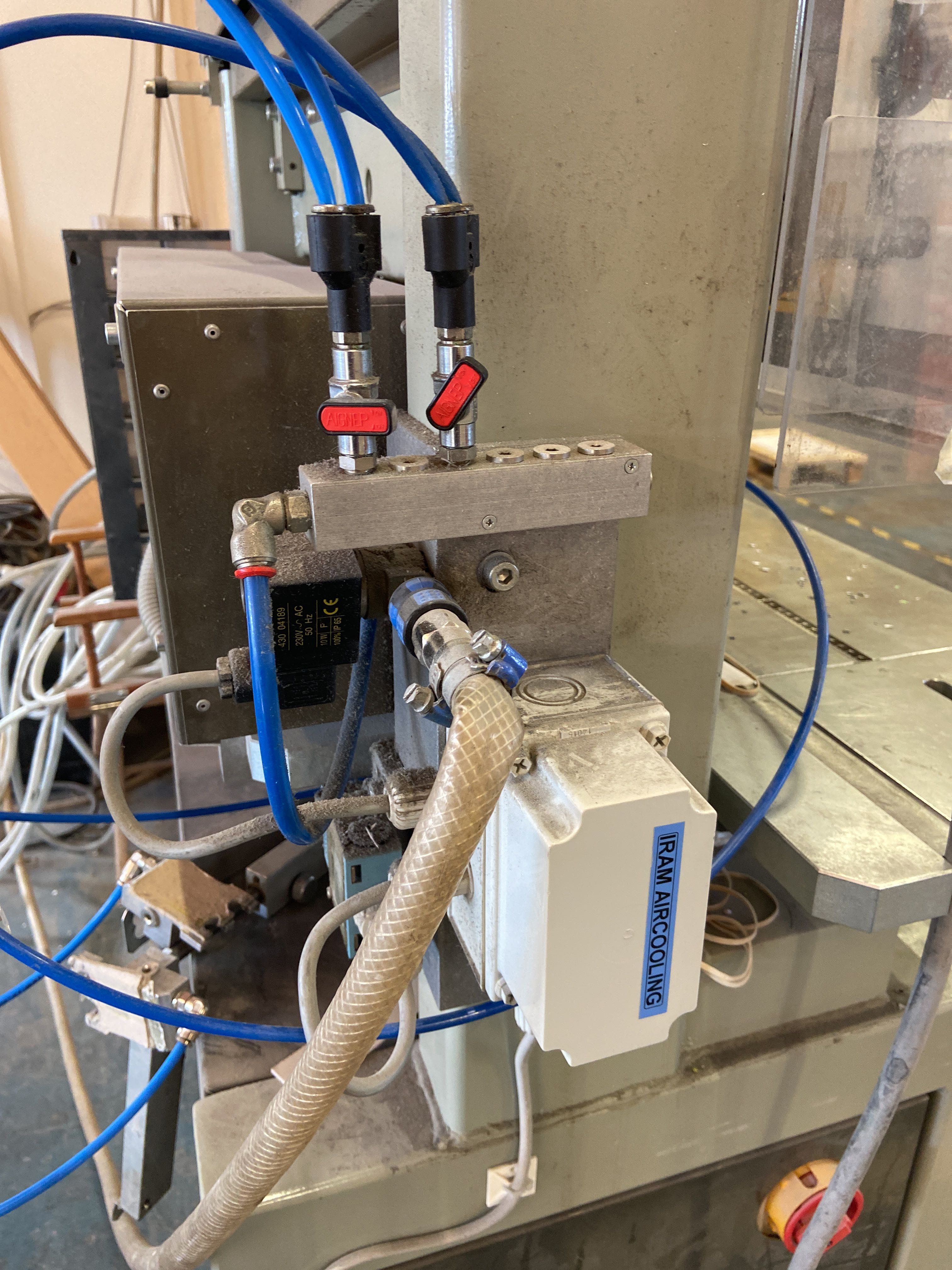 Paper drill Iram16Air PS Auction We value the future Largest in