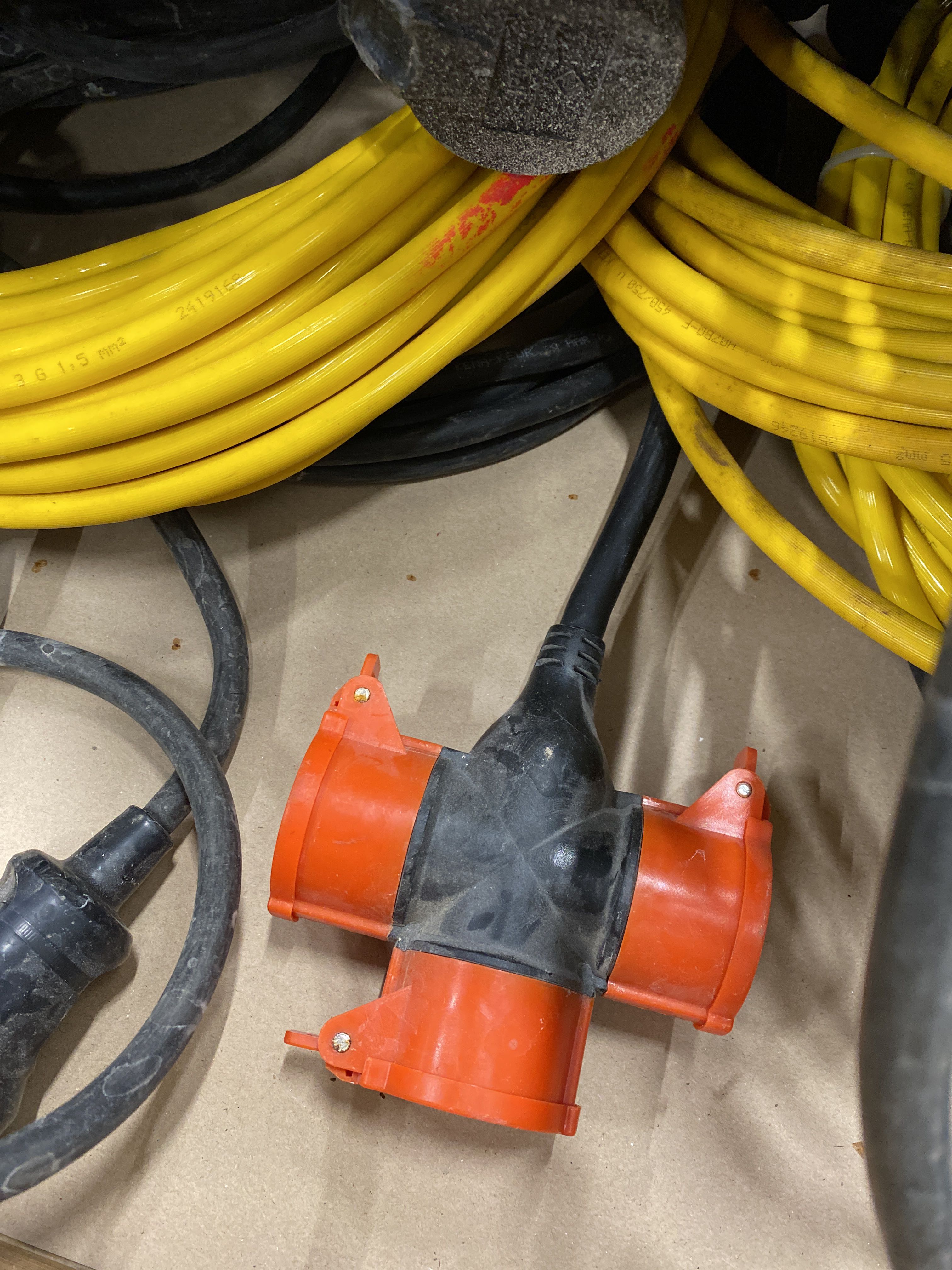 Phase Extender Kit 20 pcs 1-Phase extension cables - PS Auction - We value the future ...