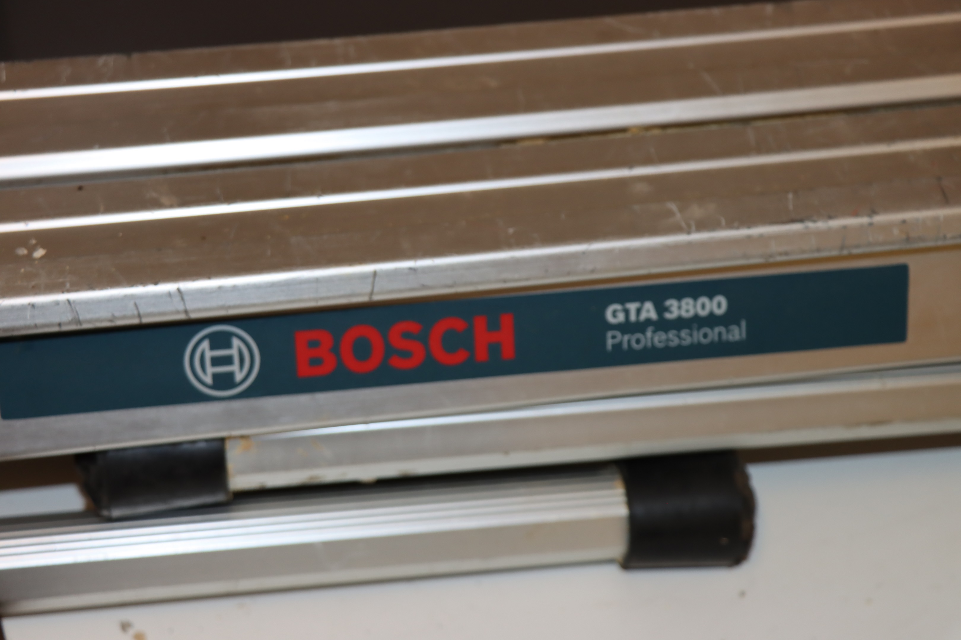Bosch GTA3800 Saw buck PS Auction We value the future Largest in