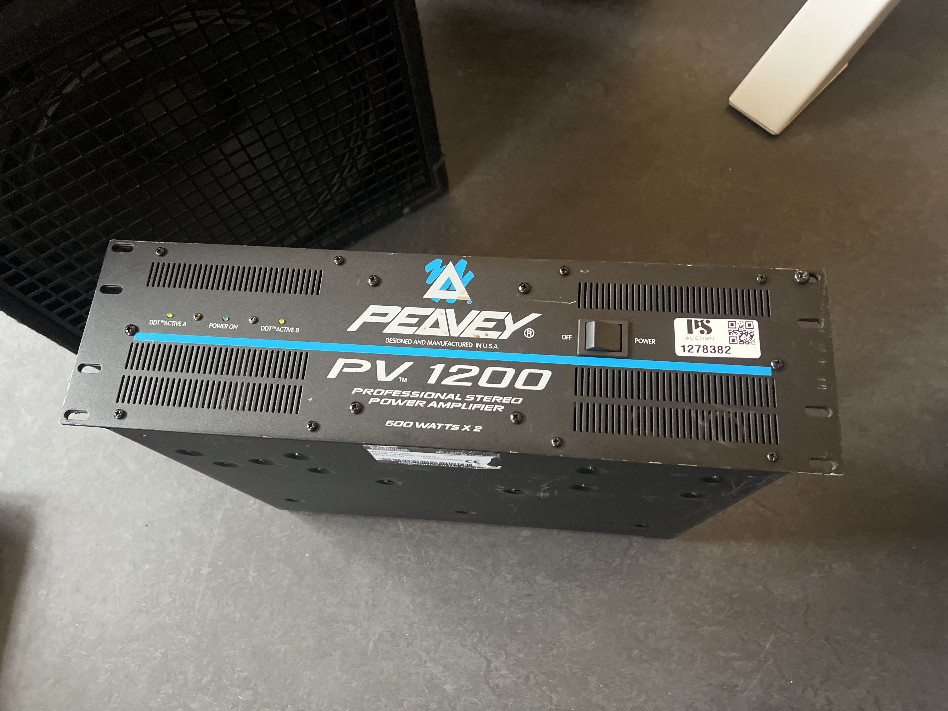 Power amplifier Peavey PV 1200 600Wx2 - PS Auction - We value the