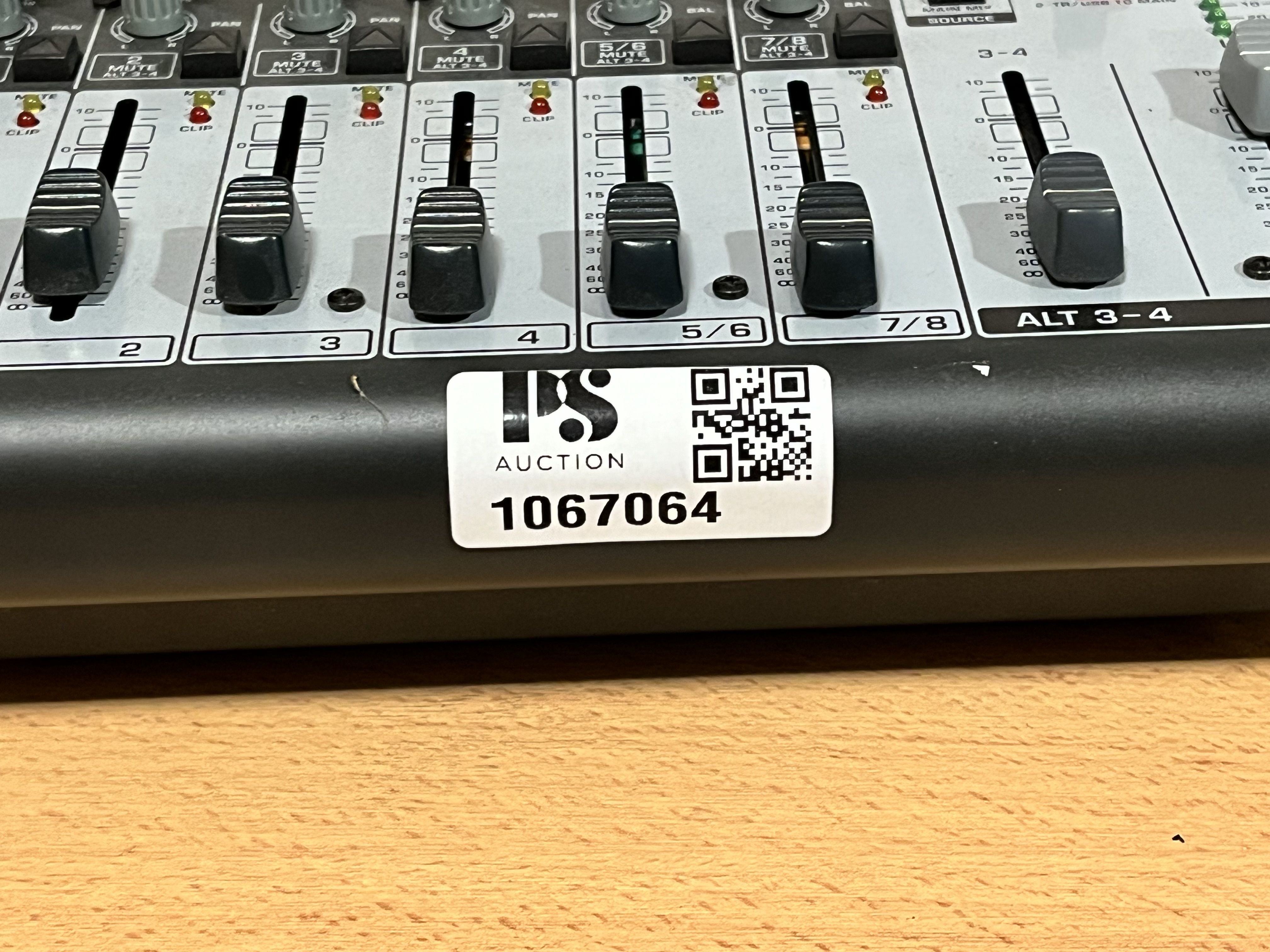 Mixer Behringer Xenyx 1204USB - PS Auction - We value the future