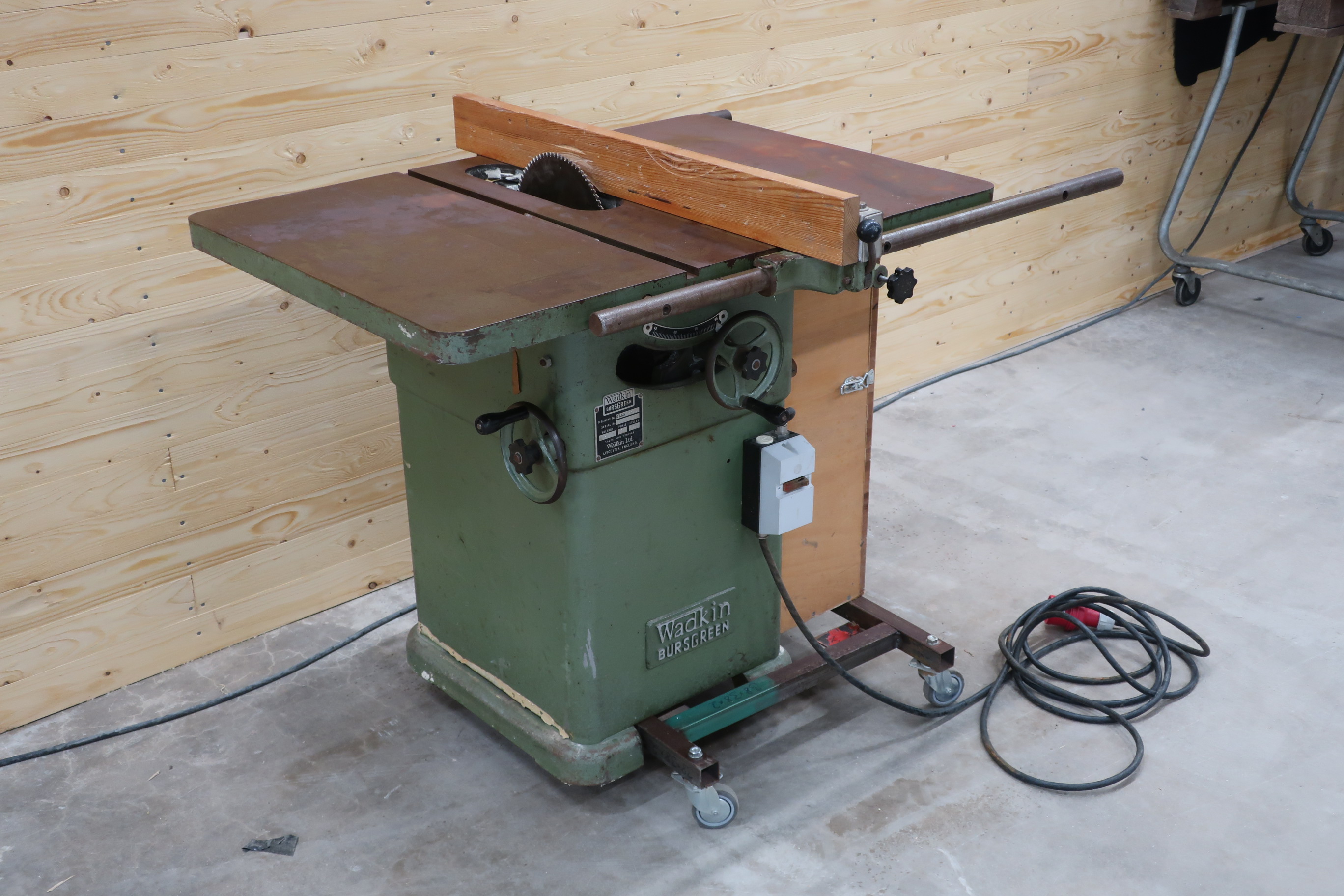 Adjustable saw Wadkin Bursgreen 10\