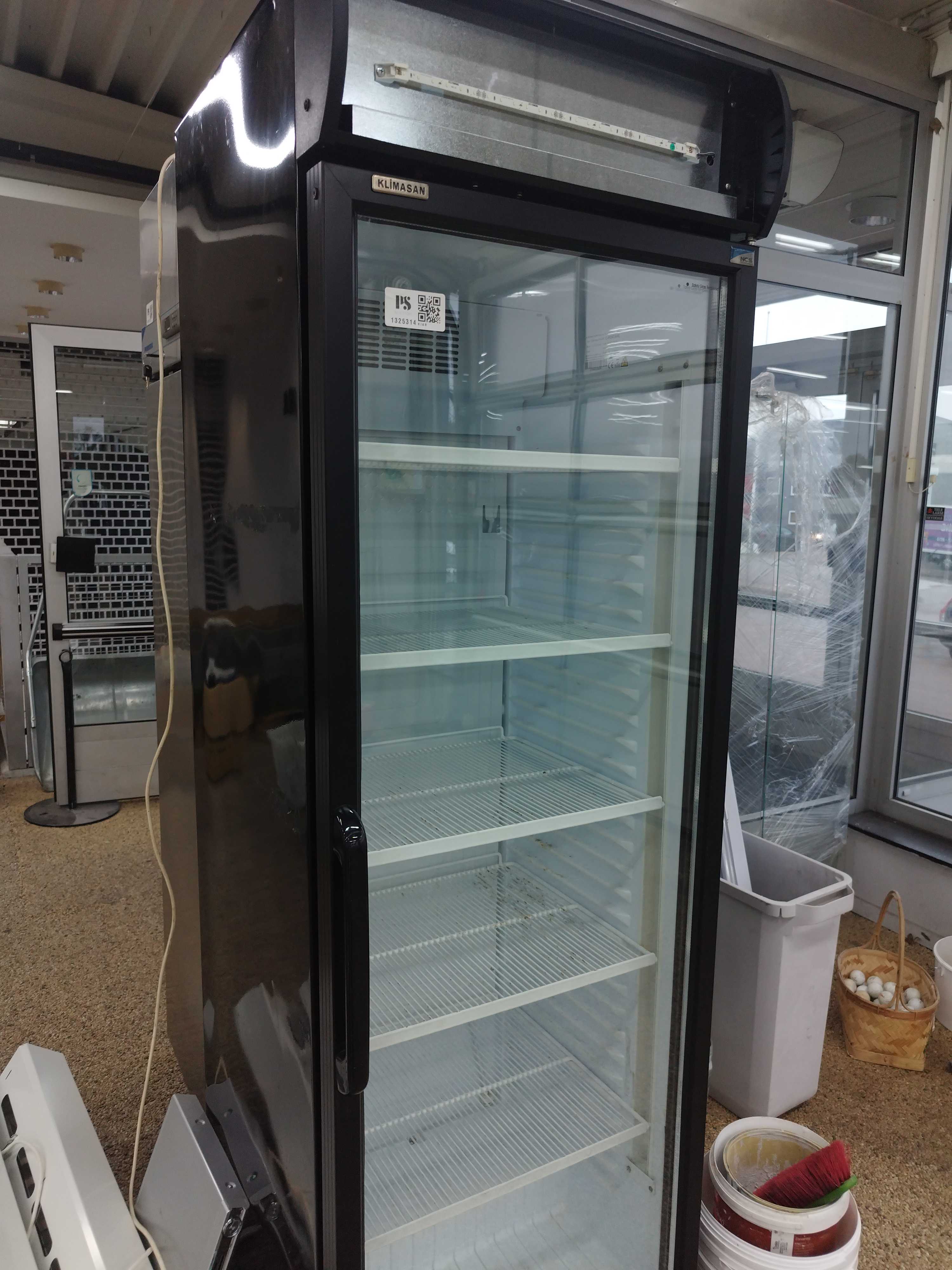 Refrigerator – Klimasan, vertical, glass door - PS Auction - We