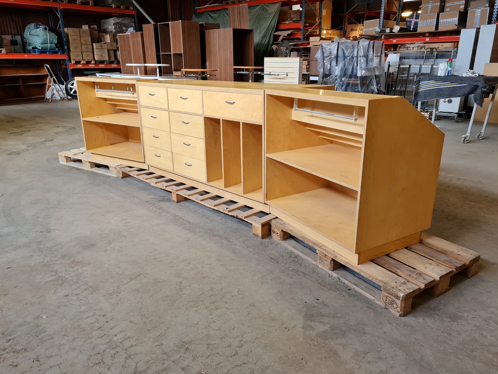 Cash desk, round rack, track panel gondola, in birch design