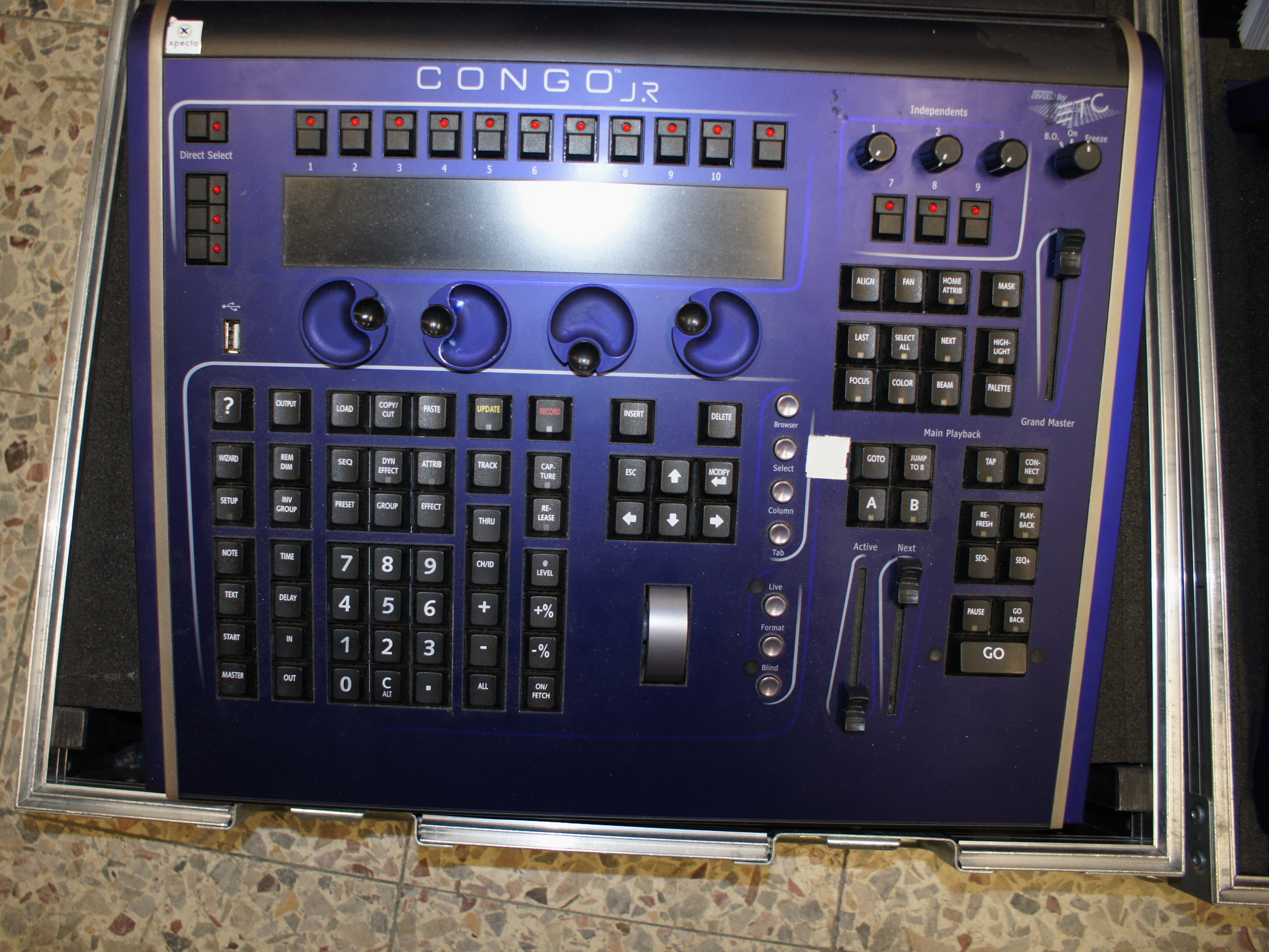 Congo Jr. light table with father wing - PS Auction - We value the ...