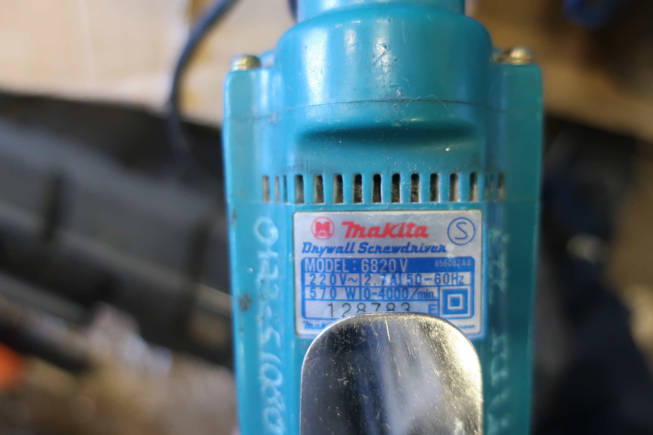 Makita drywall screwdriver with Helfer 