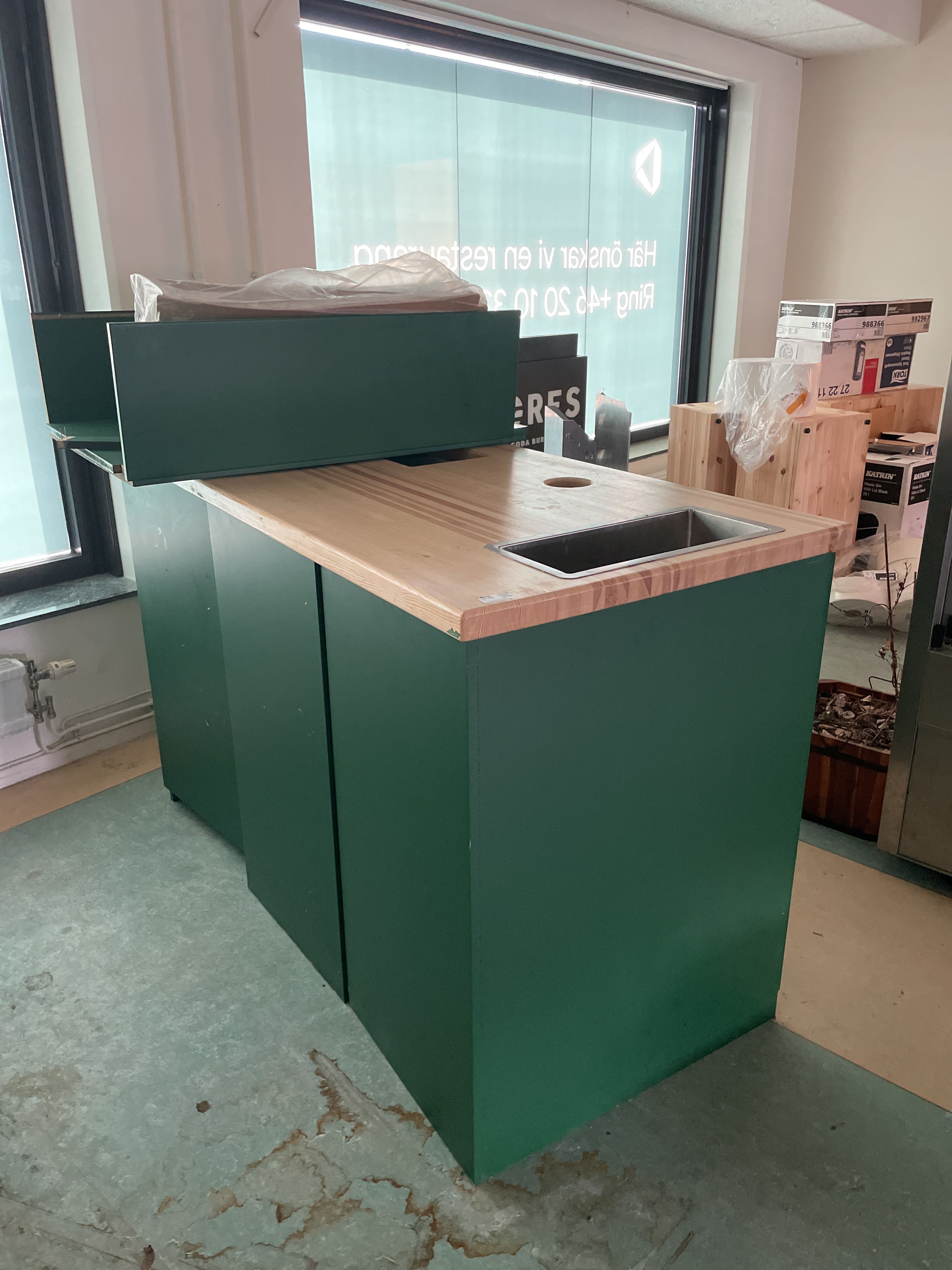 Sorting station - PS Auction - We value the future - Largest in net ...