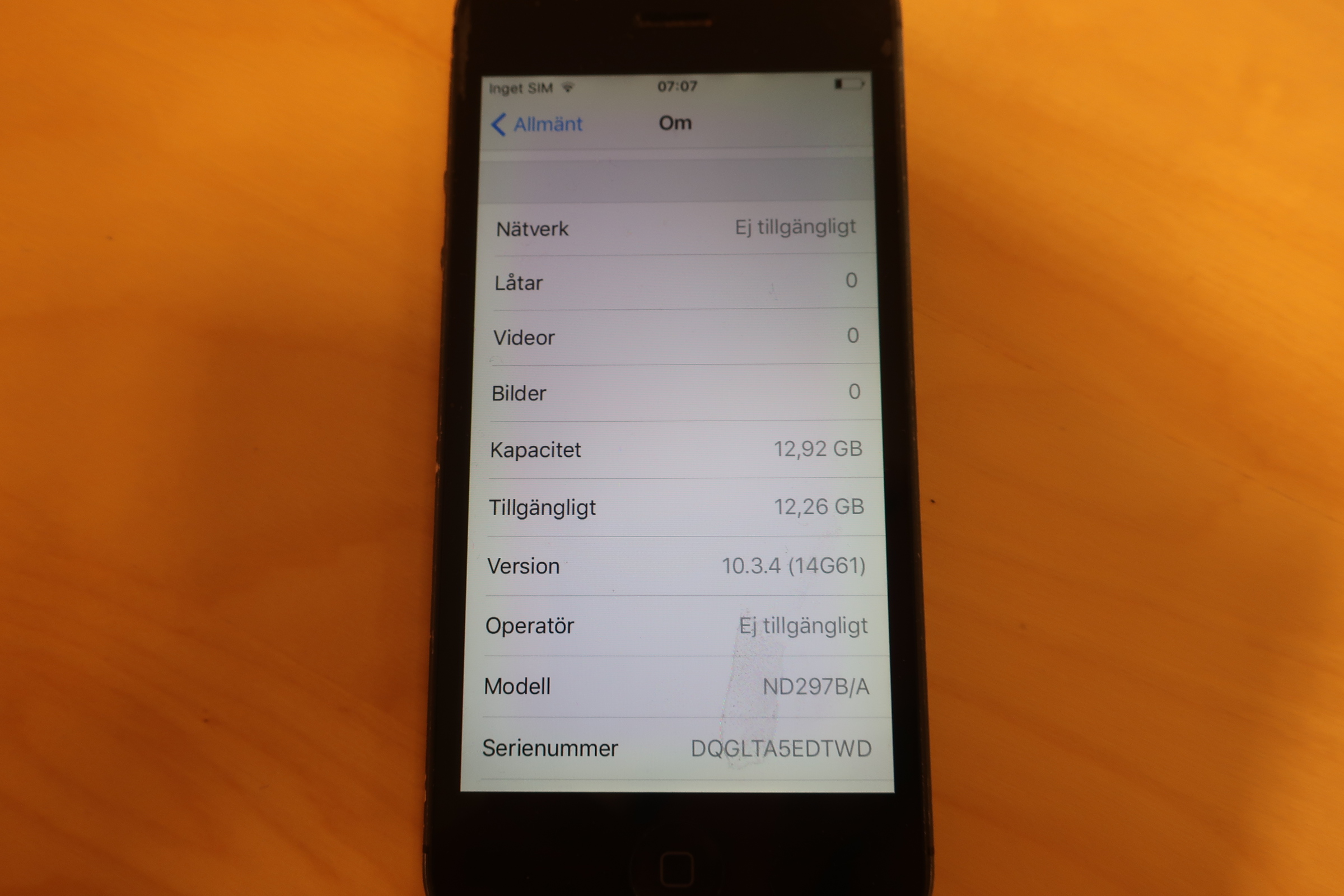 Iphone 5 Ps Auction We Value The Future Largest In Net Auctions