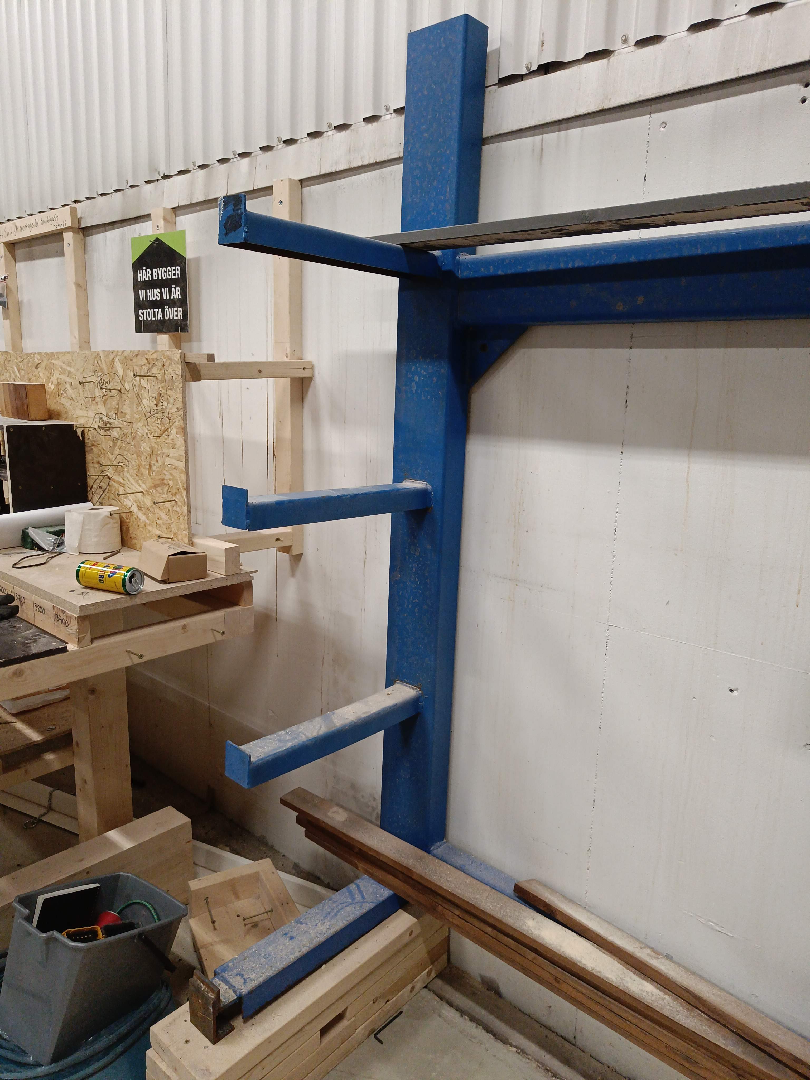 Instructables Material Rack Three material racks - PS Auction - We value the future - Largest in ...