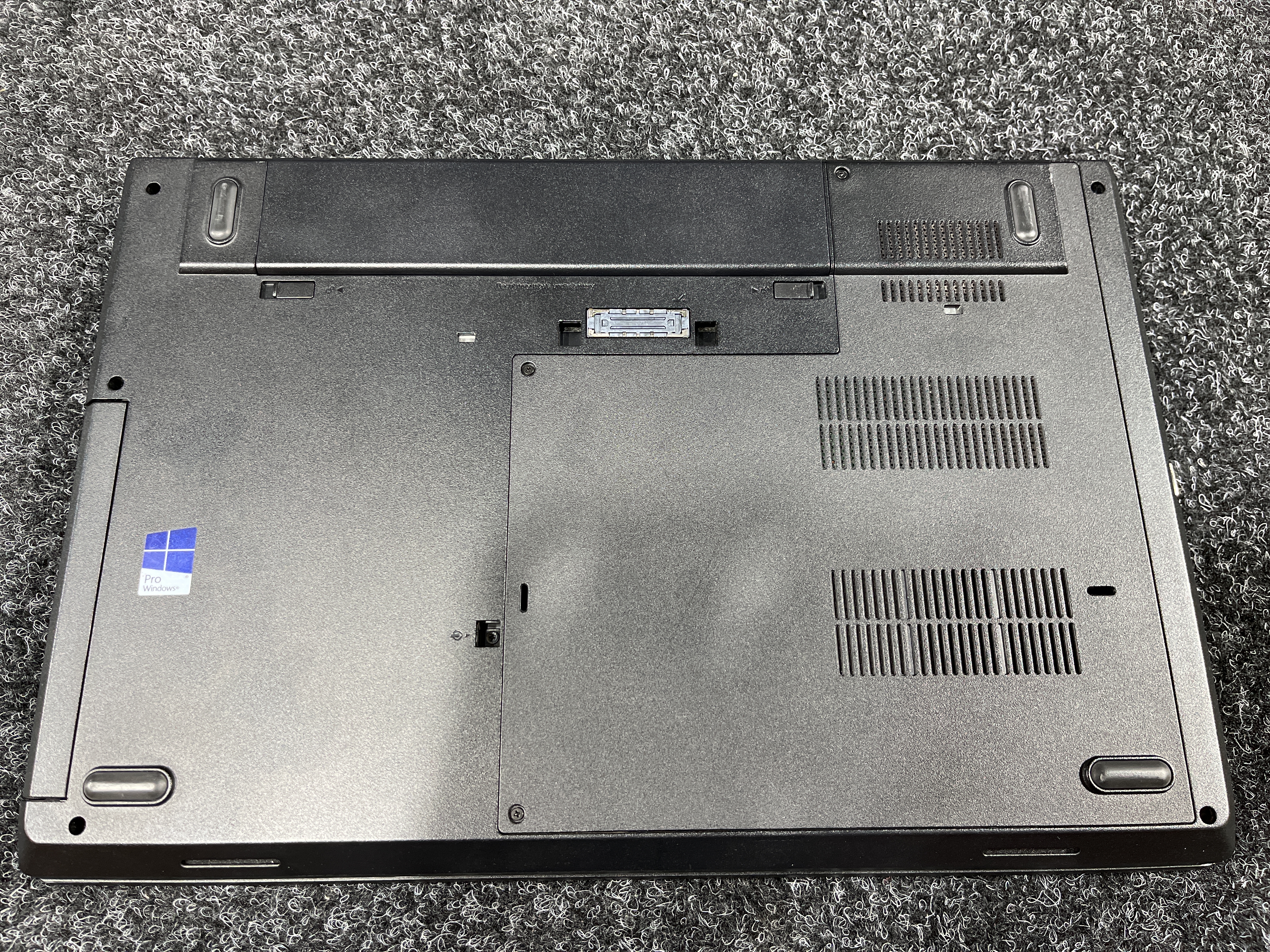 Lenovo ThinkPad L570 Core i5 8GB 256GB SSD 15.6
