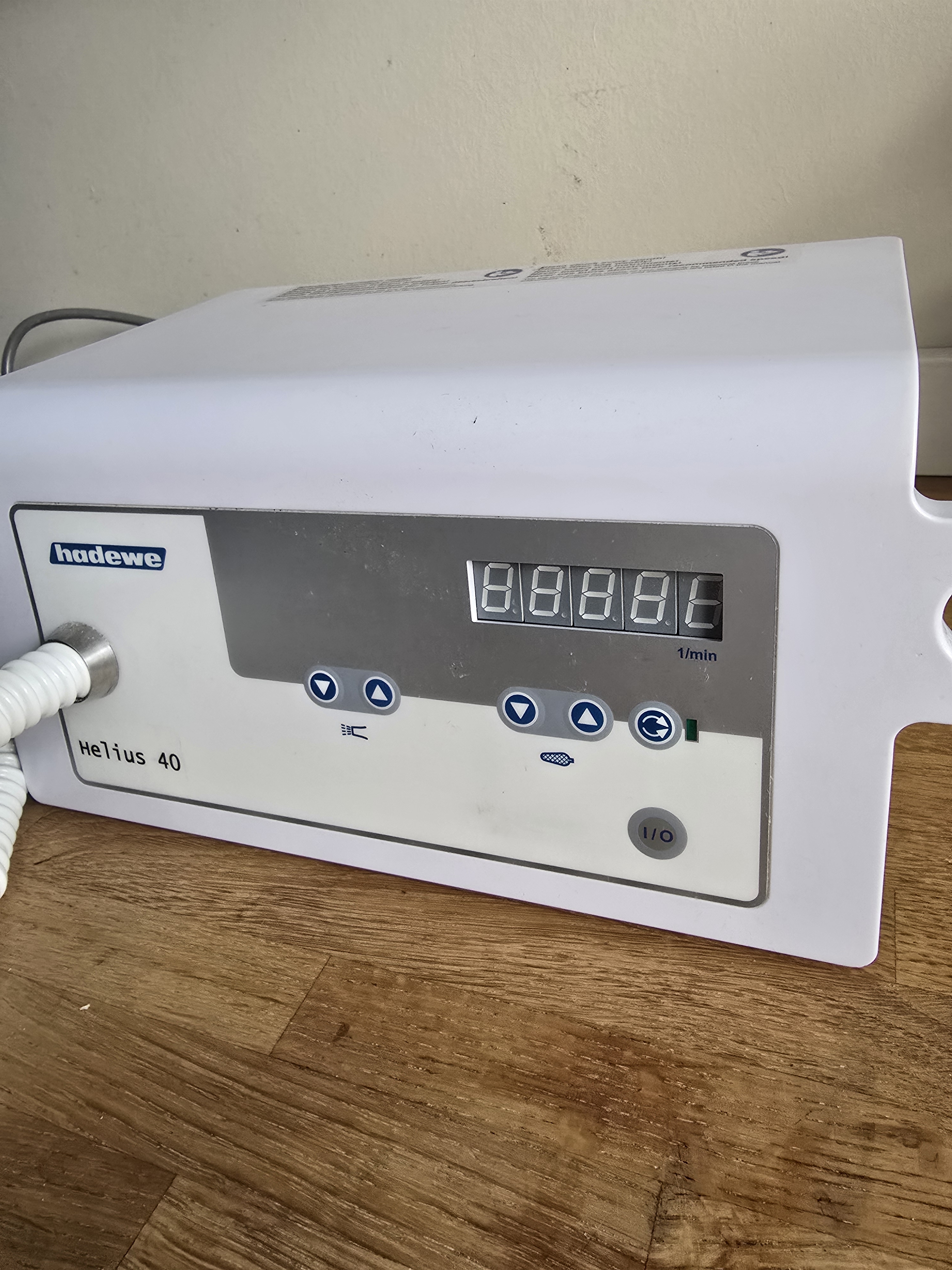 Helius 40 Electric file Helius 40, ergonomic stool - PS Auction - We value the ...