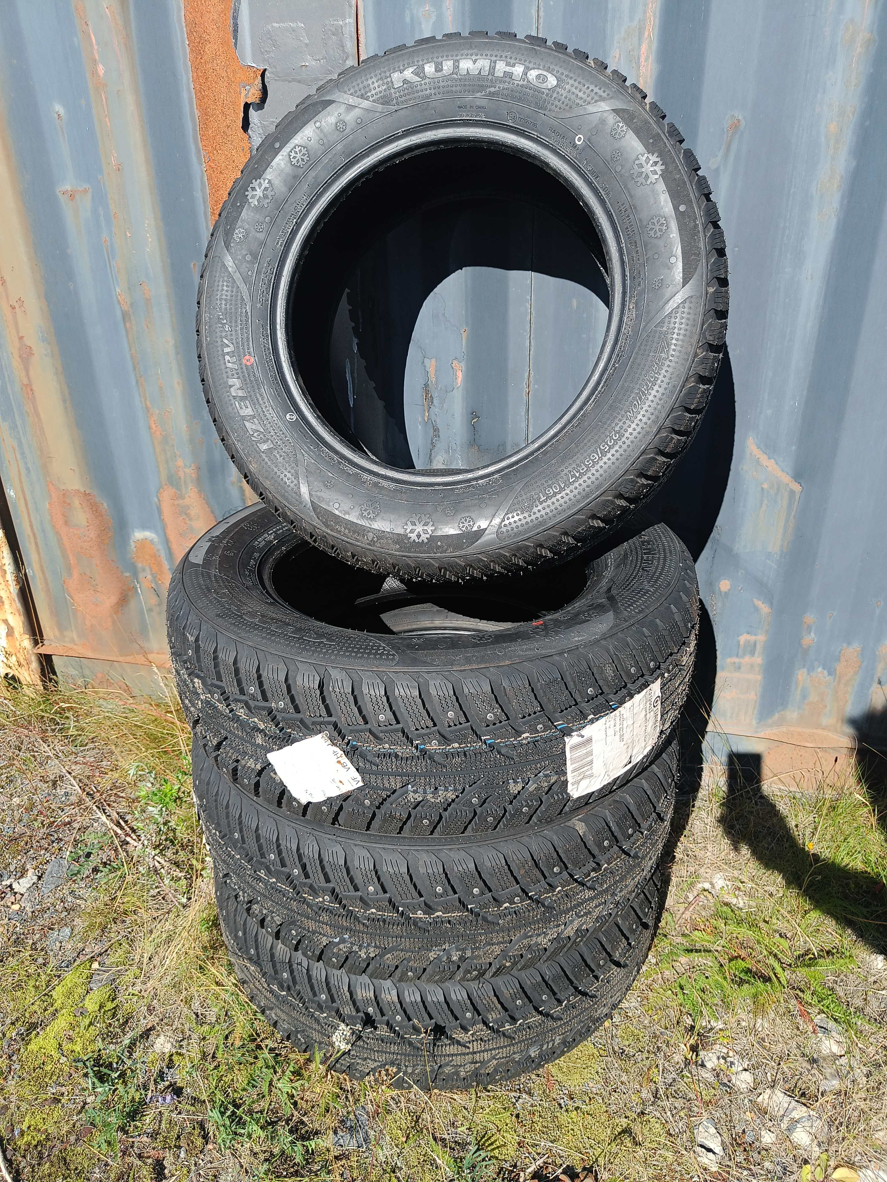 New winter tires Kumho I´zen RV 255/65R17 - PS Auction - We value