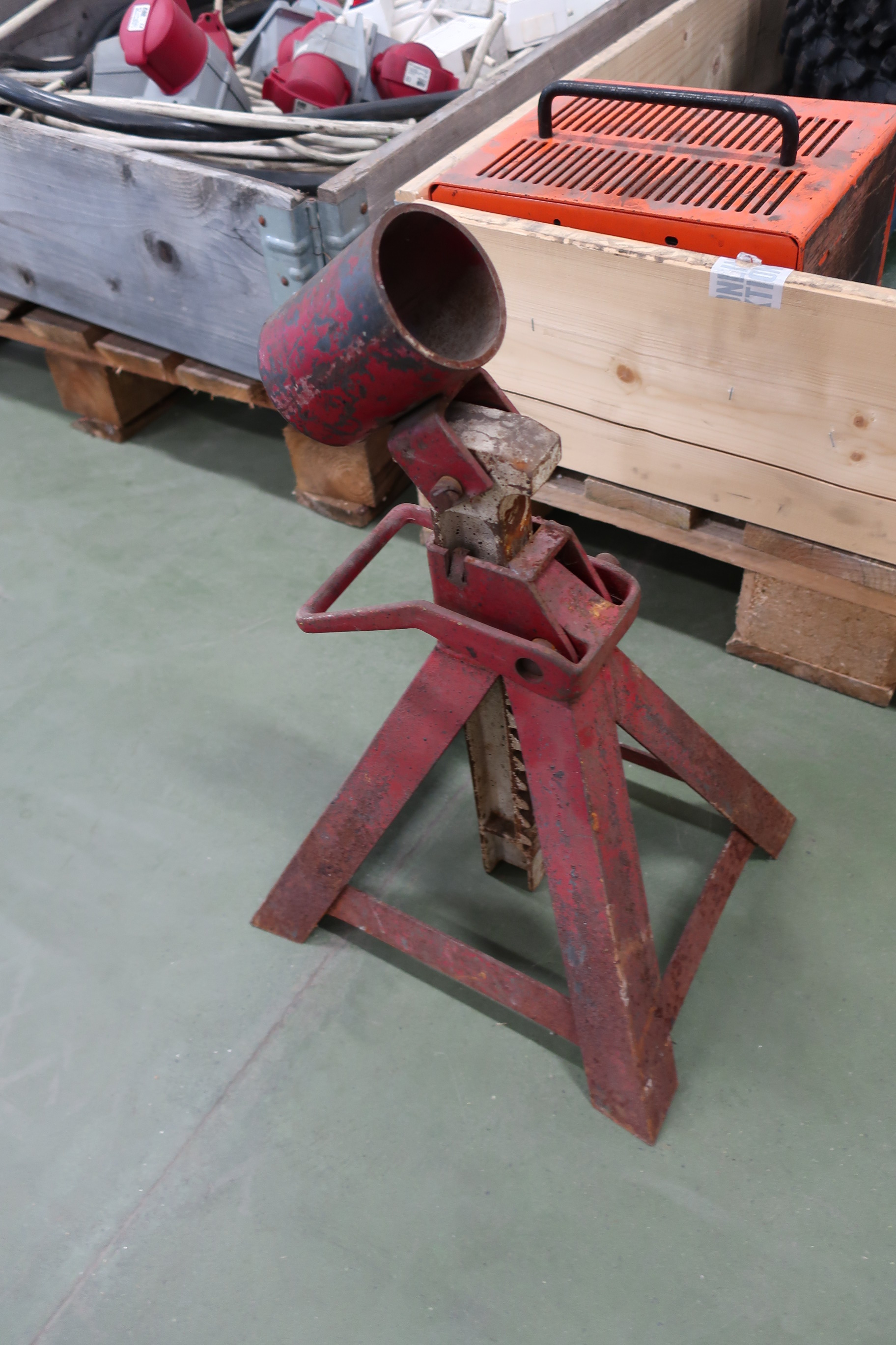 Pallet Racking Electric Cables And Various Equipment Ps Auction