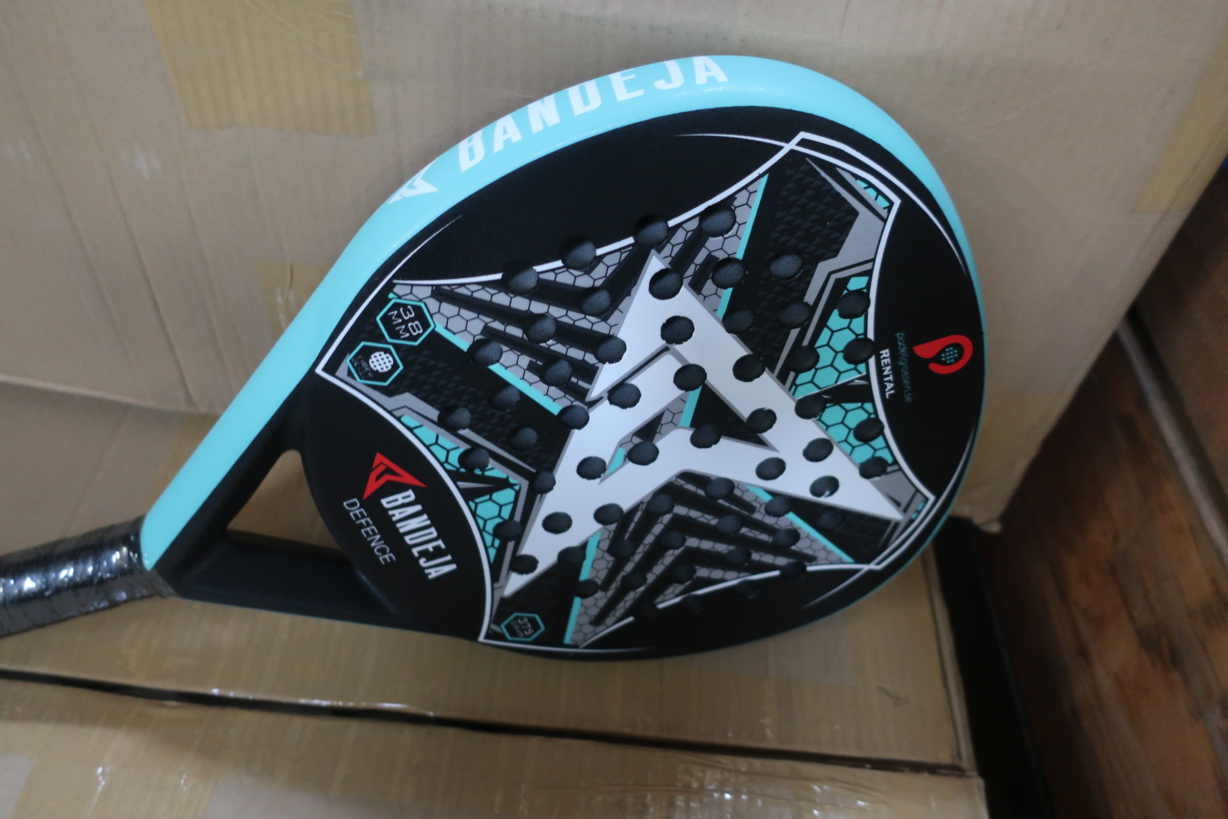 20 paddle rack - Rental / loan rack [new] - PS Auction - We value the ...