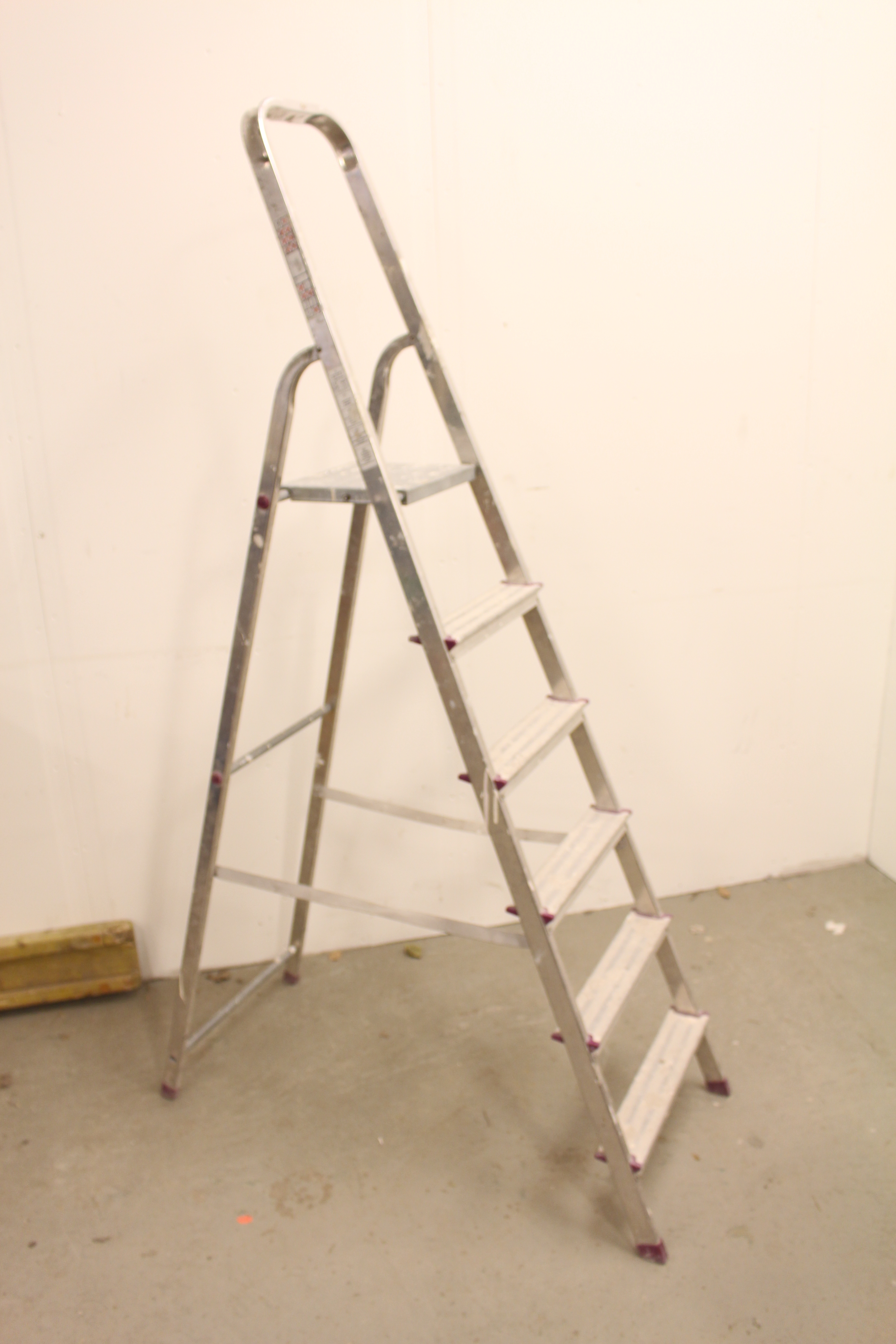 Ladder - PS Auction - We value the future - Largest in net auctions