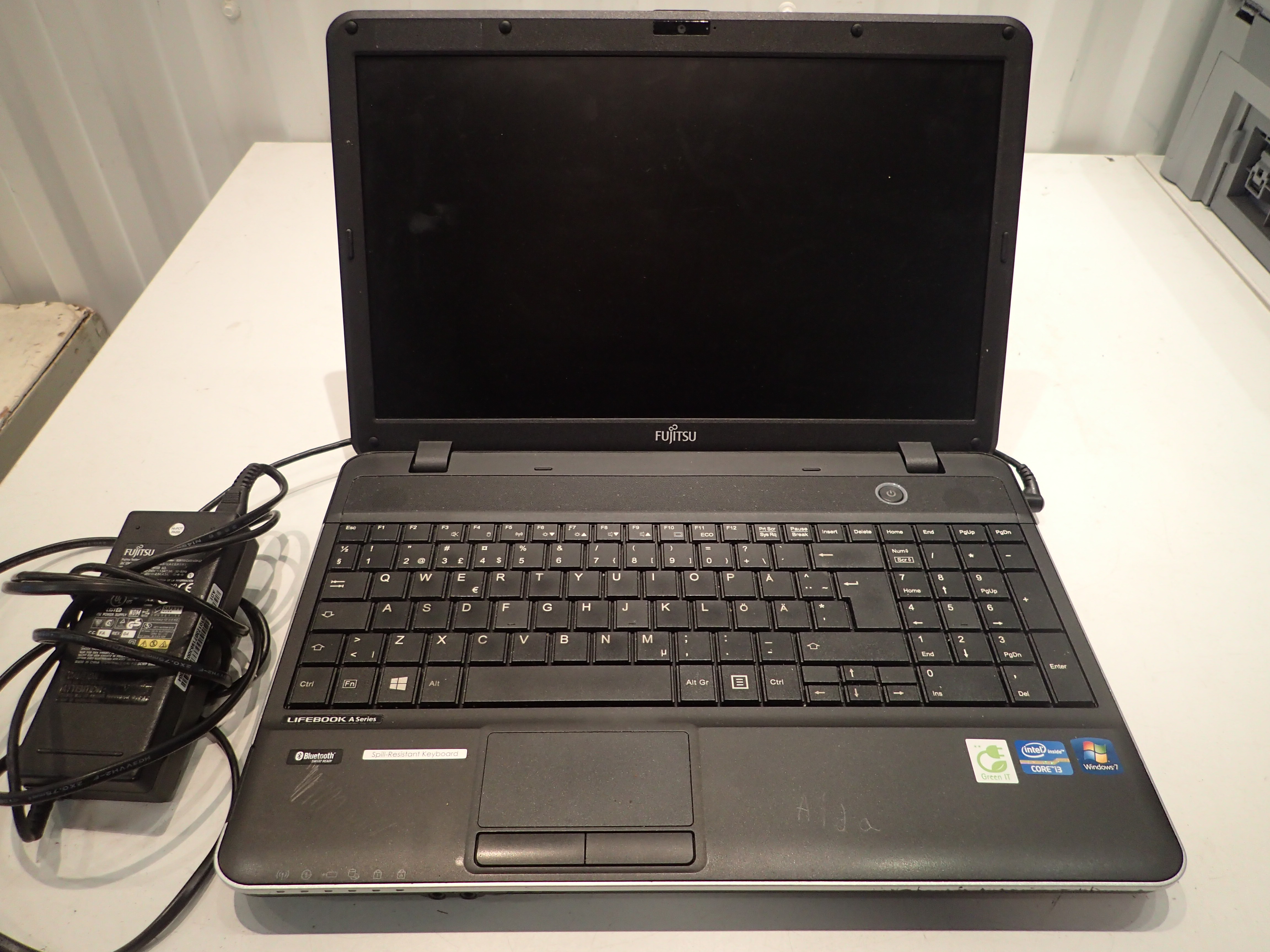 FUJITSU 富士通 LIFEBOOK A A512/FA531/DA552/FLIFEBOOK AH AH42/G AH42/JAH52/GAAH54/GAH56/G LIFEBOOK P FMVNP7T6 FMVNP7T6RFMVNP7T8FMVNP7T8R khxv5rg Fujitsu Lifebook AH531 - Notebookcheck.net External Reviews