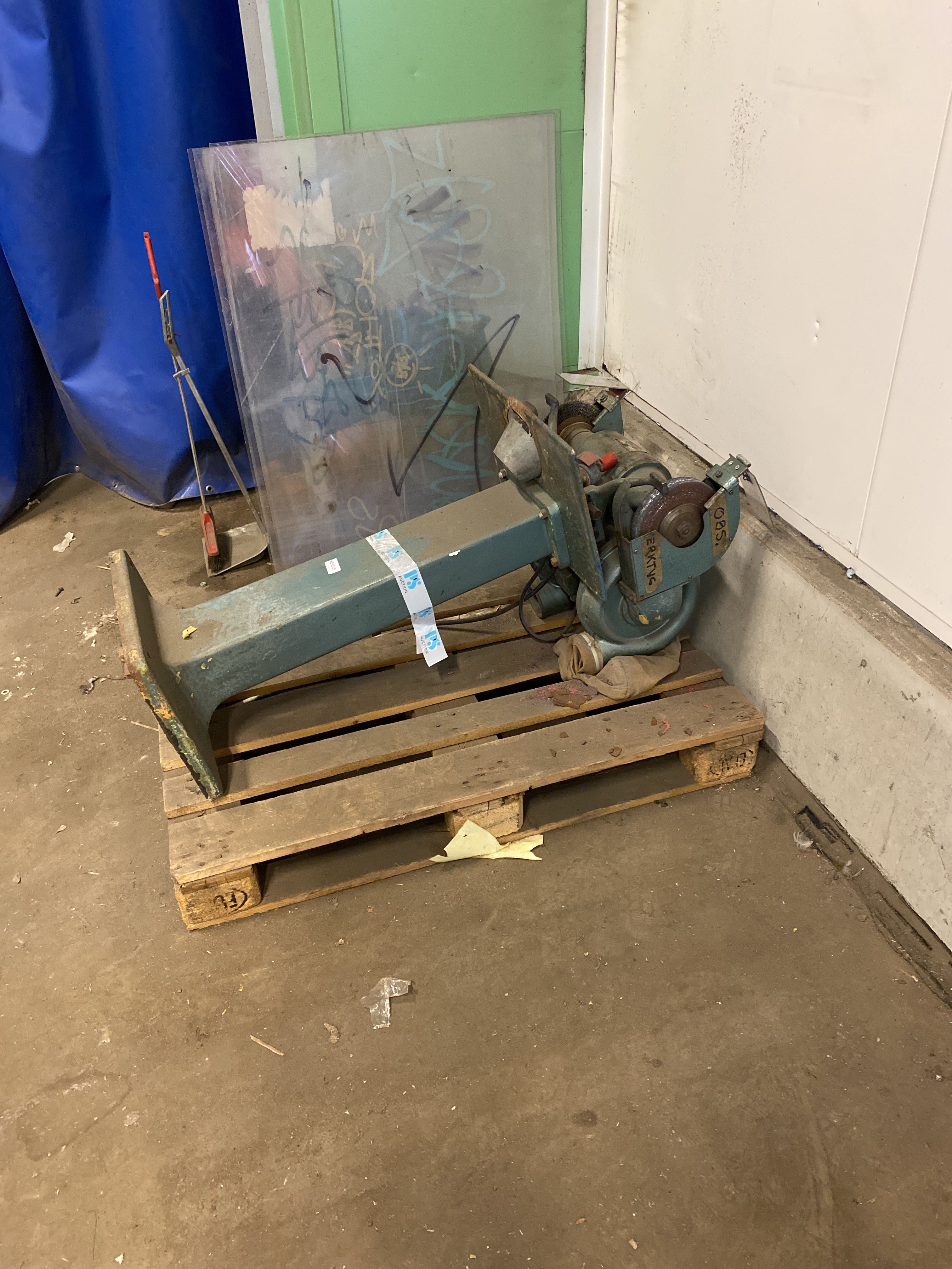 Pillar grinding machine, Arcå machines, model: EP 308 - PS Auction - We ...