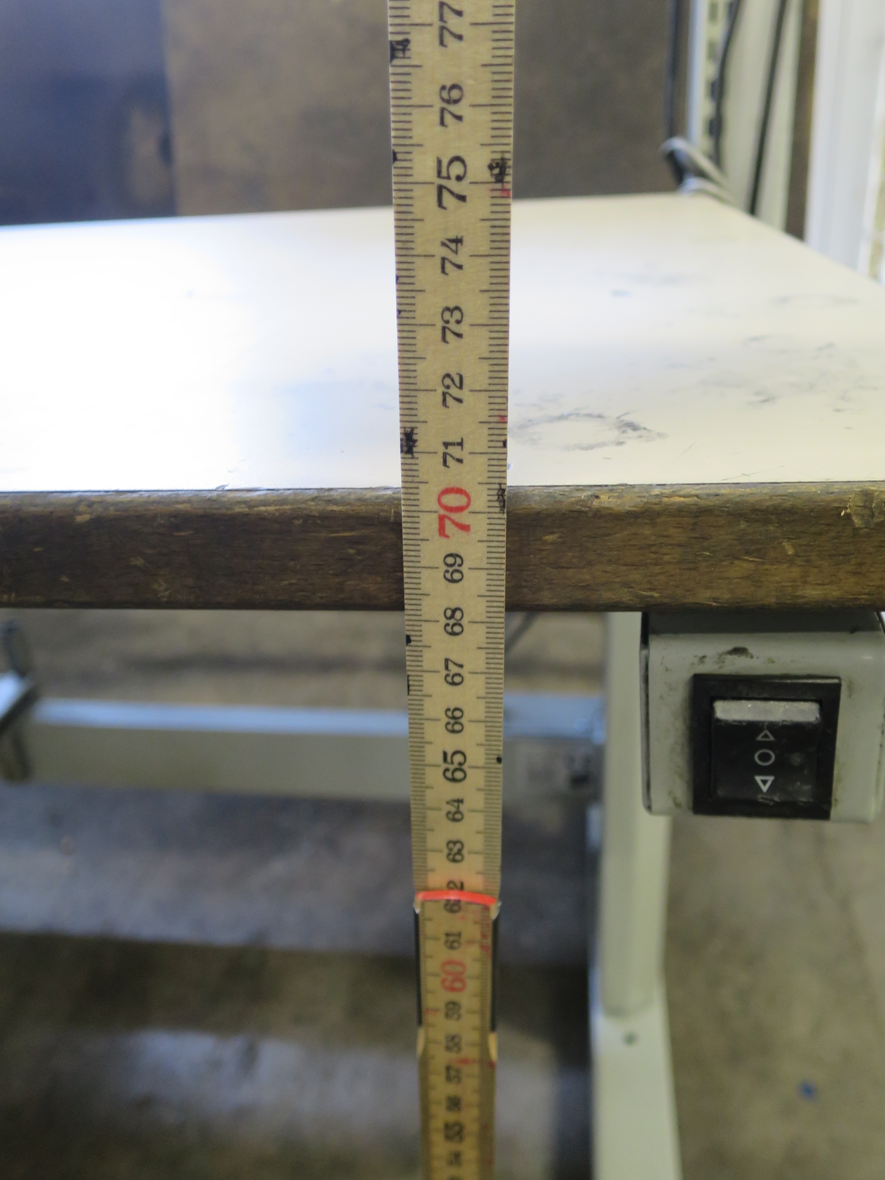 Raise / lowerable table GWS systems - PS Auction - We value the future ...