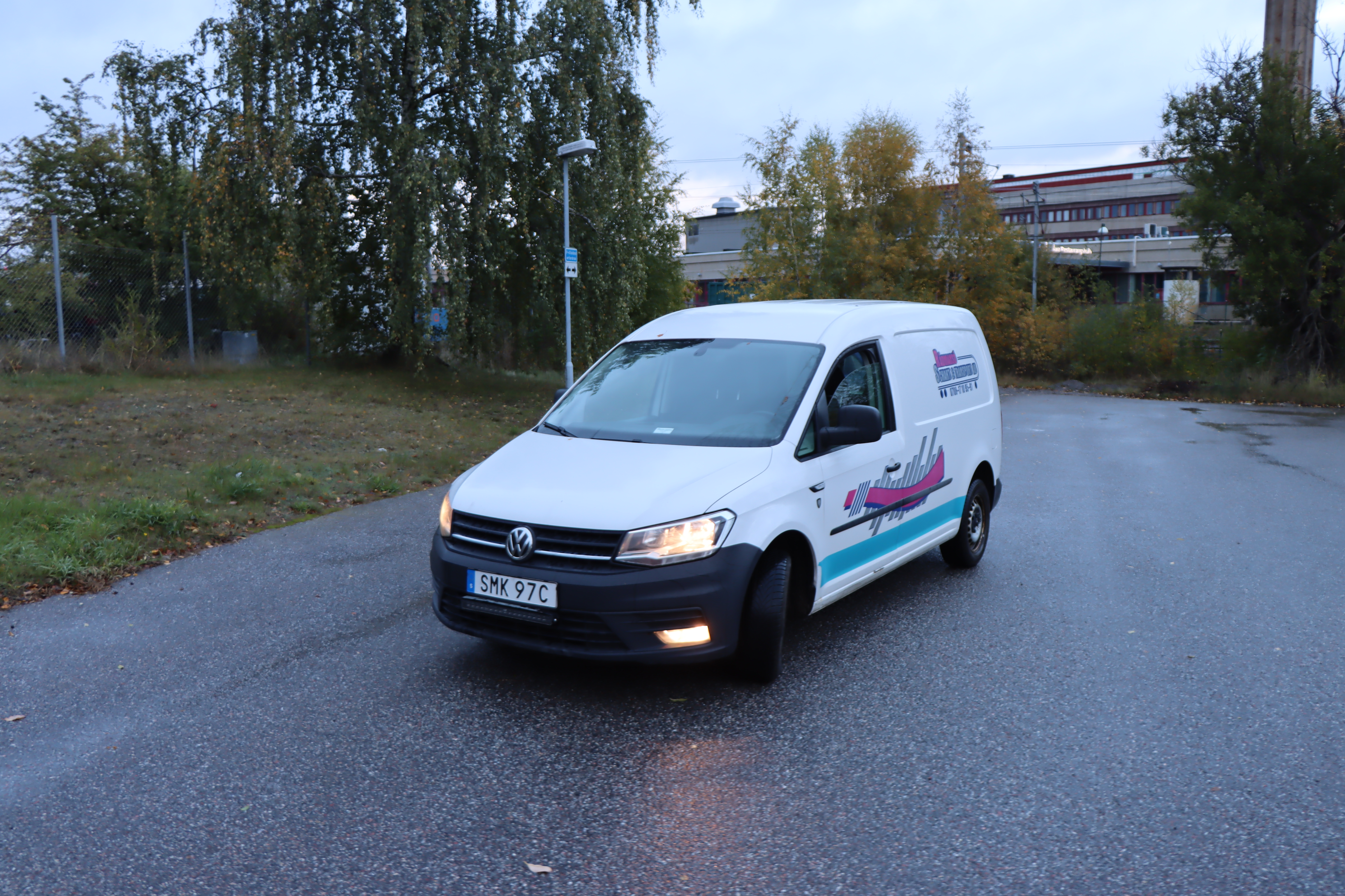 Video preview for Volkswagen Caddy Maxi Van 2.0 TDI 2020 VAT car