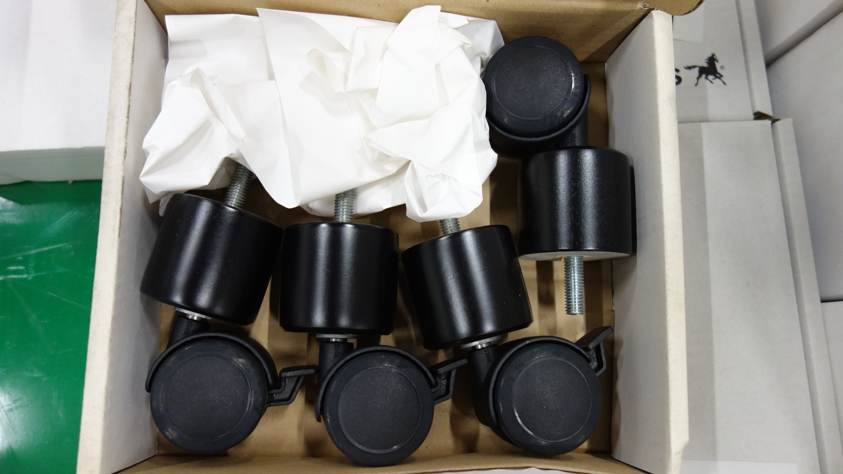 Bed legs, Hästens Leg with castors 9 Black PS Auction We value the