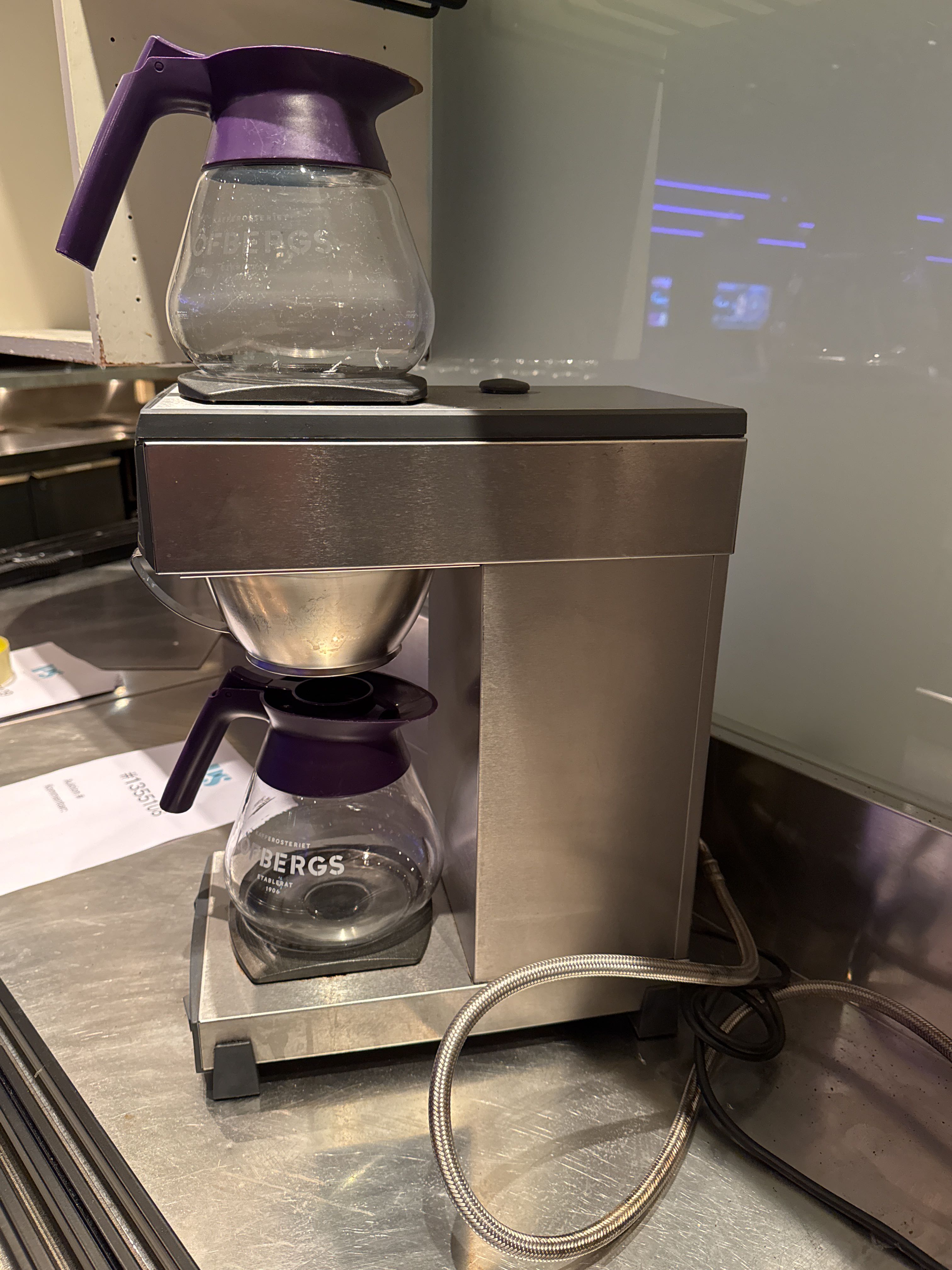 Coffee maker with double heating plates – Bravilor Bonamat Matic 2