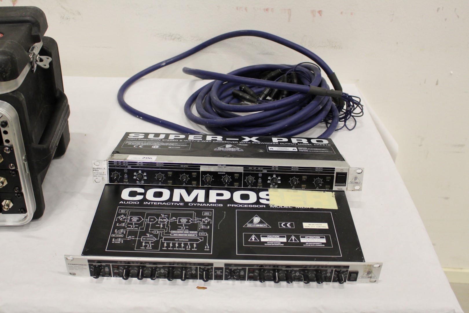 Behringer Composer MDX 2100 and Super-X Pro CX 2310 - PS Auction