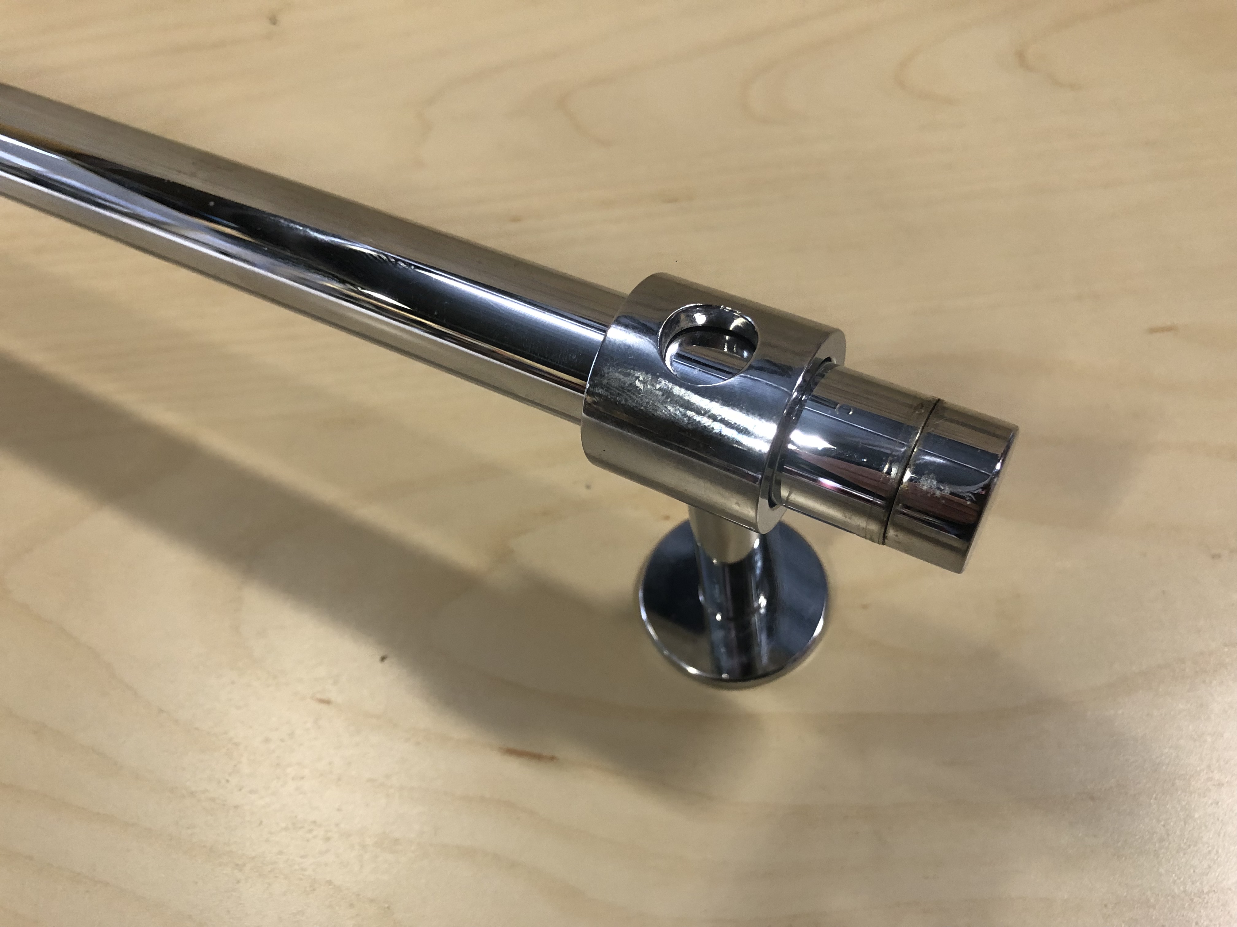 Towel rail Vola T19 600mm (Chrome) - PS Auction - We value the future -  Largest in net auctions