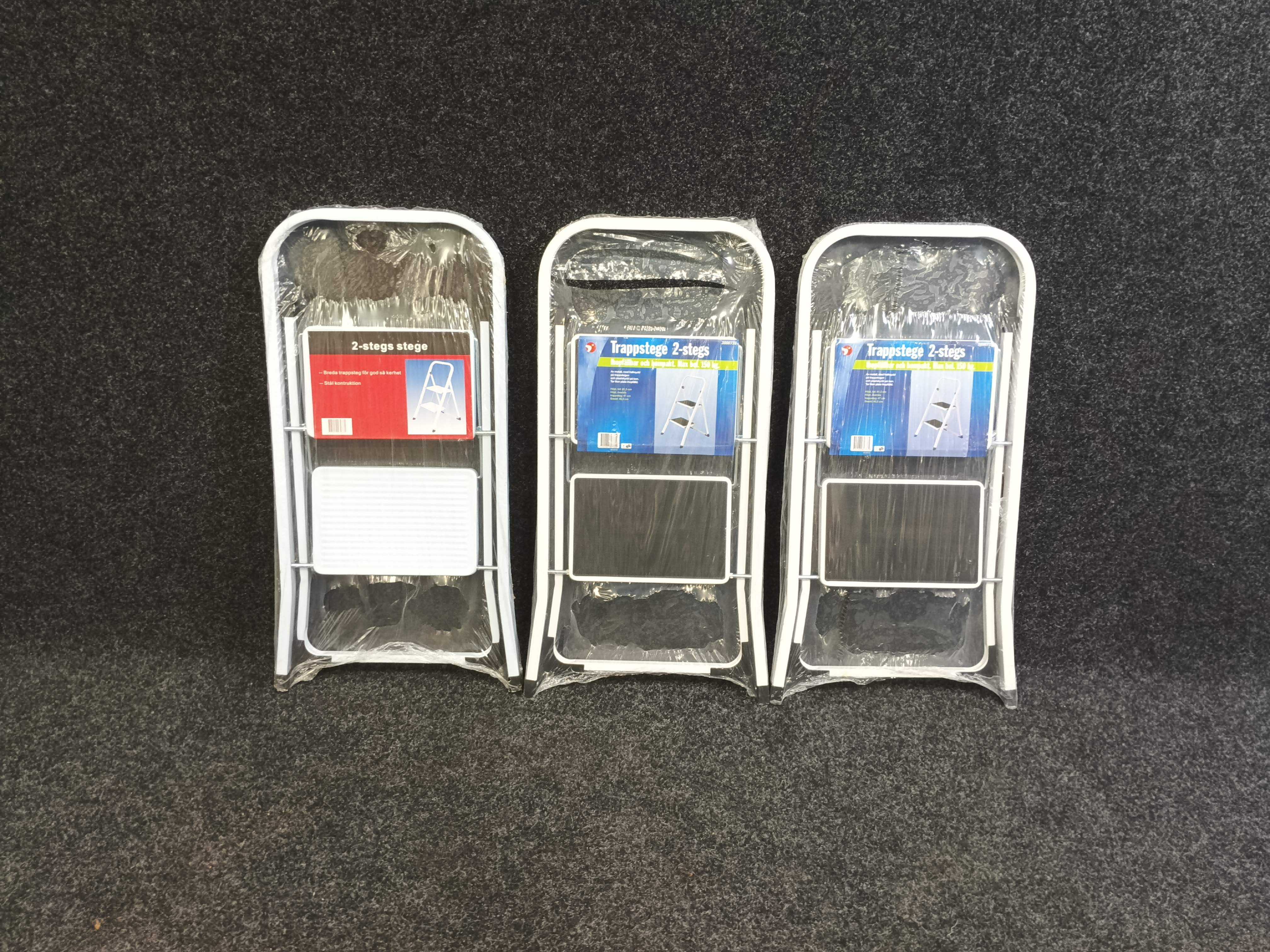 3 Step ladders 2 steps - PS Auction - We value the future - Largest in ...
