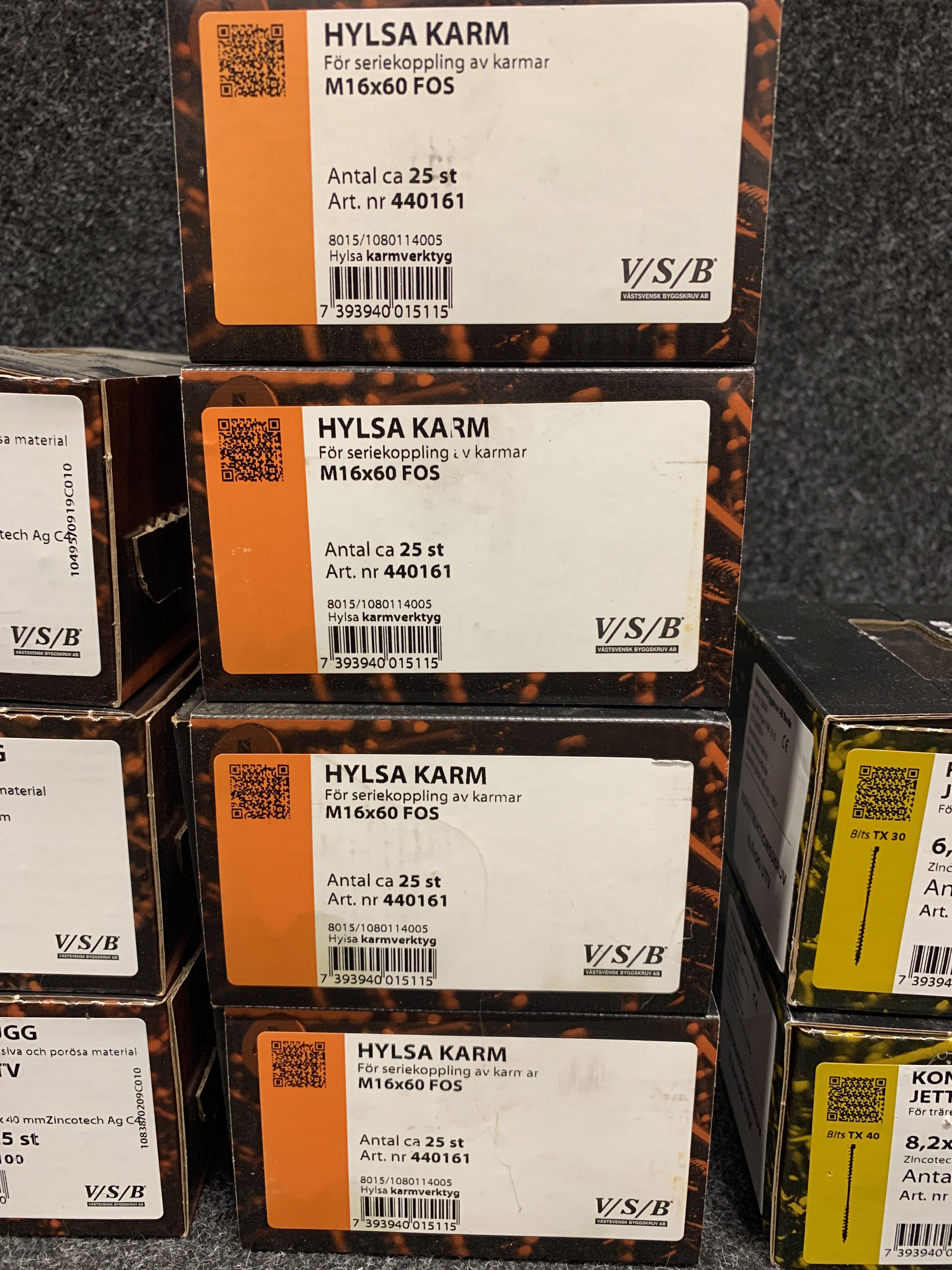 18 st Förpackningar skruv, VSB - Auktioner online - Nätauktioner ...